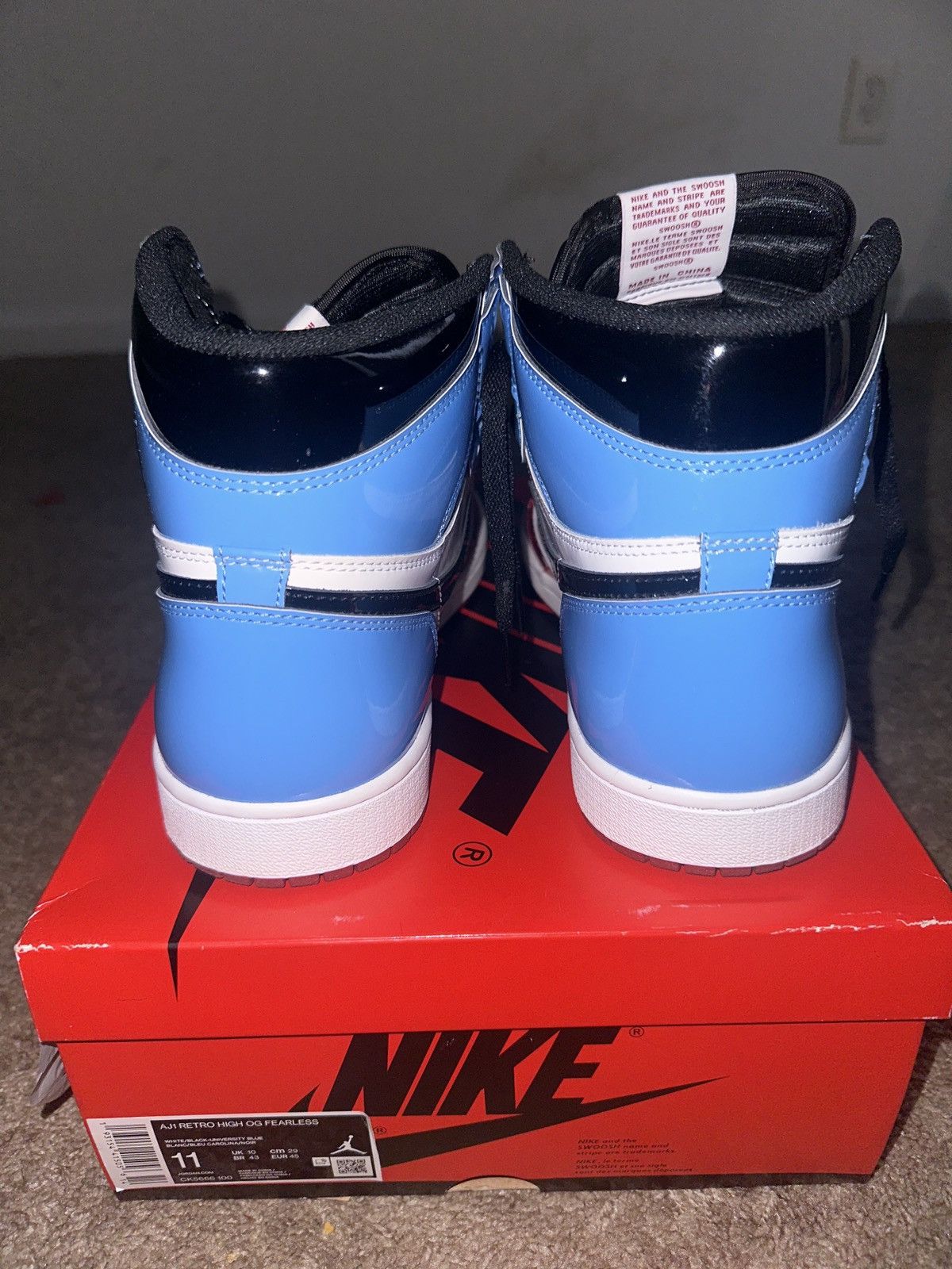 Jordan Brand Jordan 1 Fearless Size US 11 / EU 44 - 2 Thumbnail