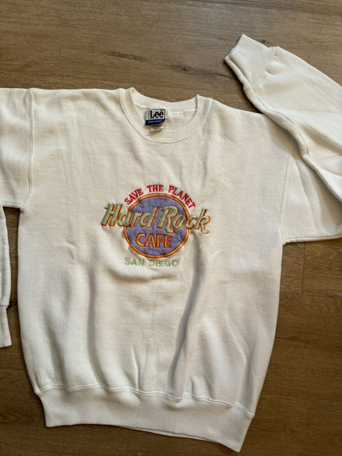 Hard Rock Cafe × Lee × Vintage Vintage Hard Rock San Diego Crew Neck Embroidered Sweatshirt Size US M / EU 48-50 / 2 - 13 Thumbnail