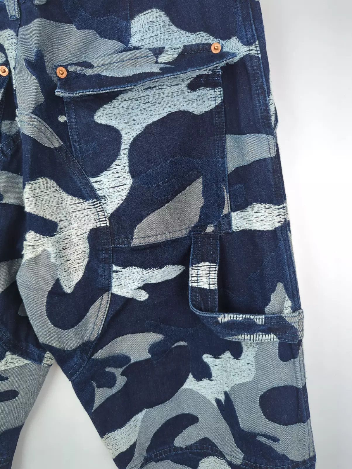Valentino VALENTINO Sz IT 48 Camouflage Jacquard 2 PIECE SET Size US M / EU 48-50 / 2 - 16 Thumbnail