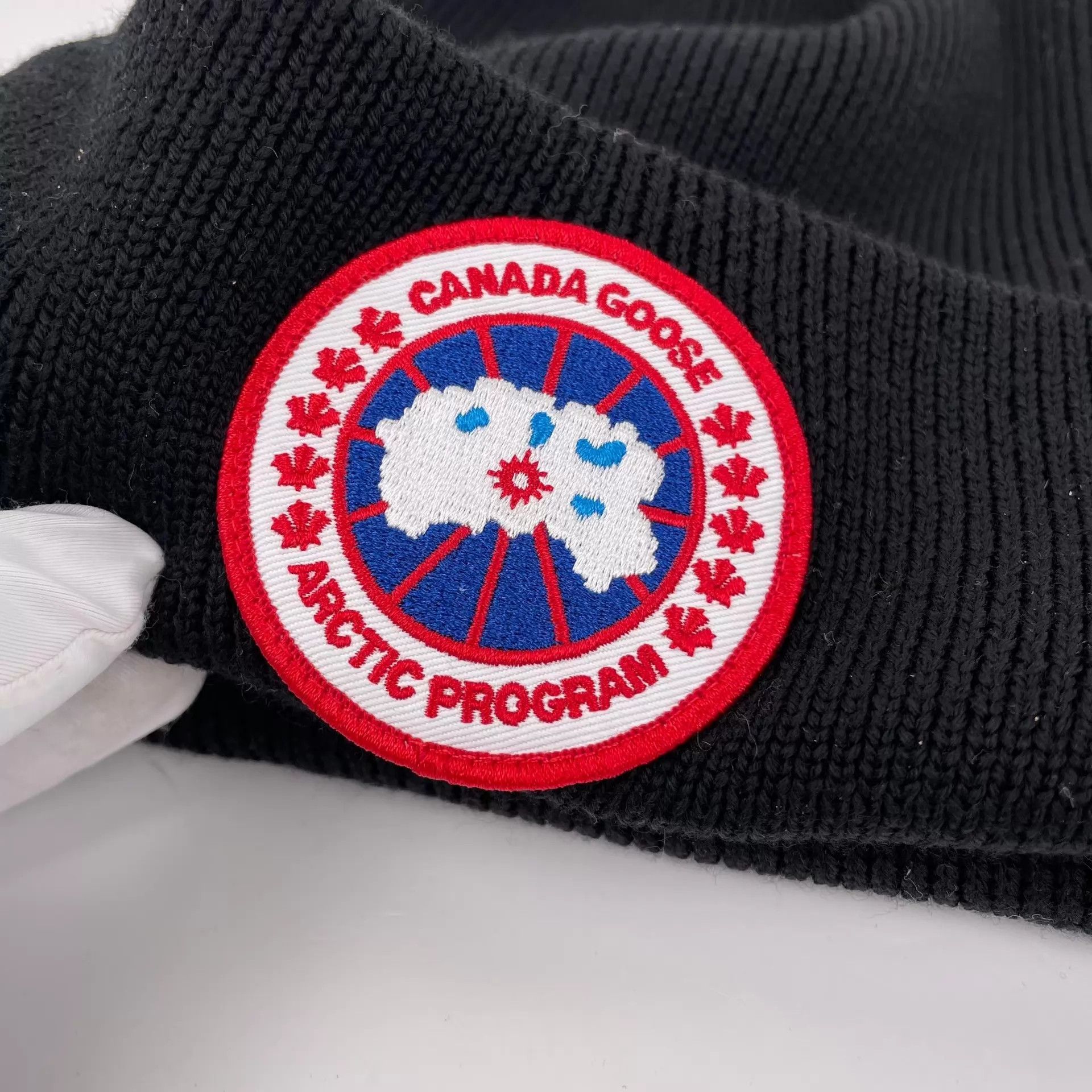 Canada Goose Canada Goose Knit Wool Beanie Black O/S Size ONE SIZE - 2 Thumbnail