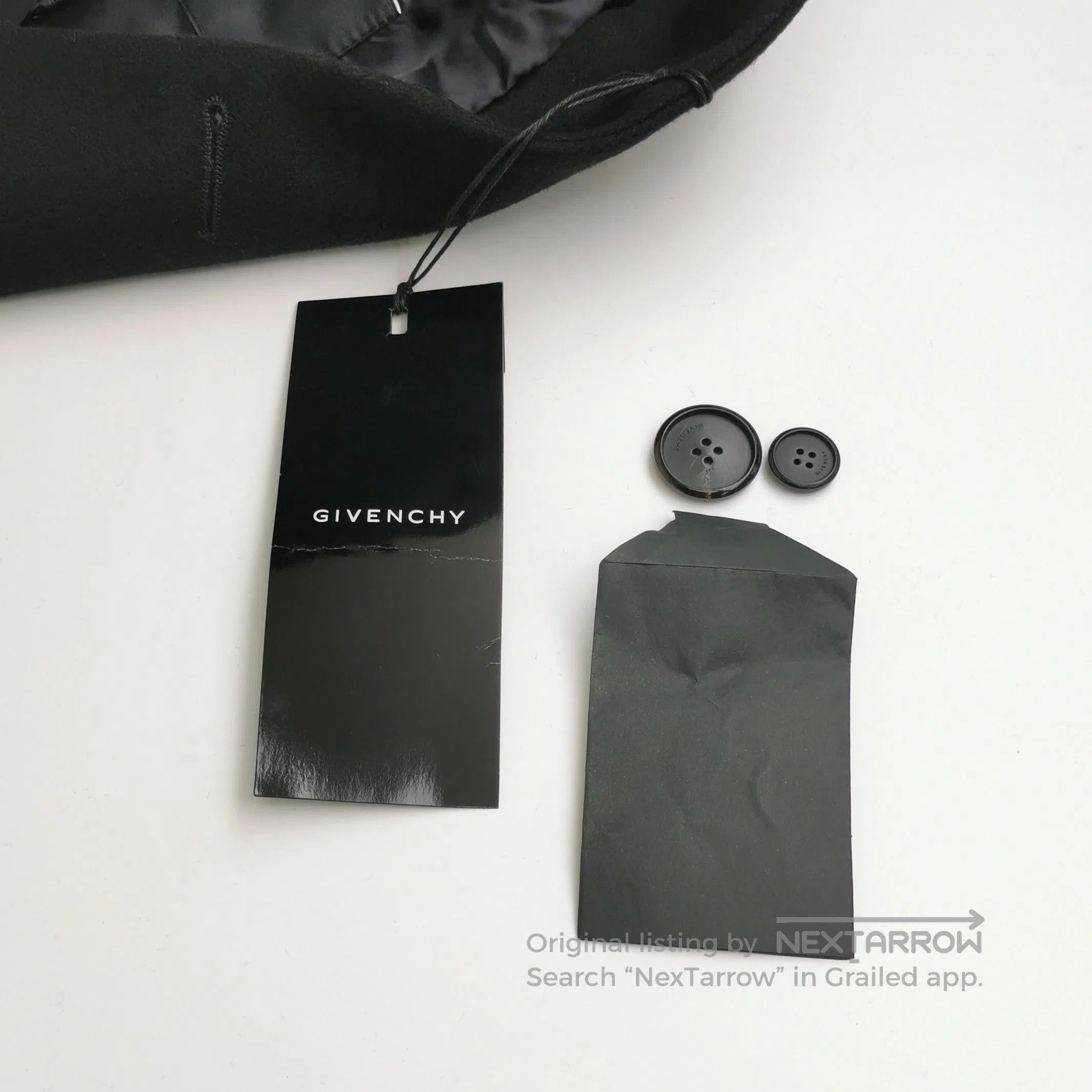 Givenchy Givenchy Striped Crest Pocket Shirt M. Size US XL / EU 56 / 4 - 2 Thumbnail