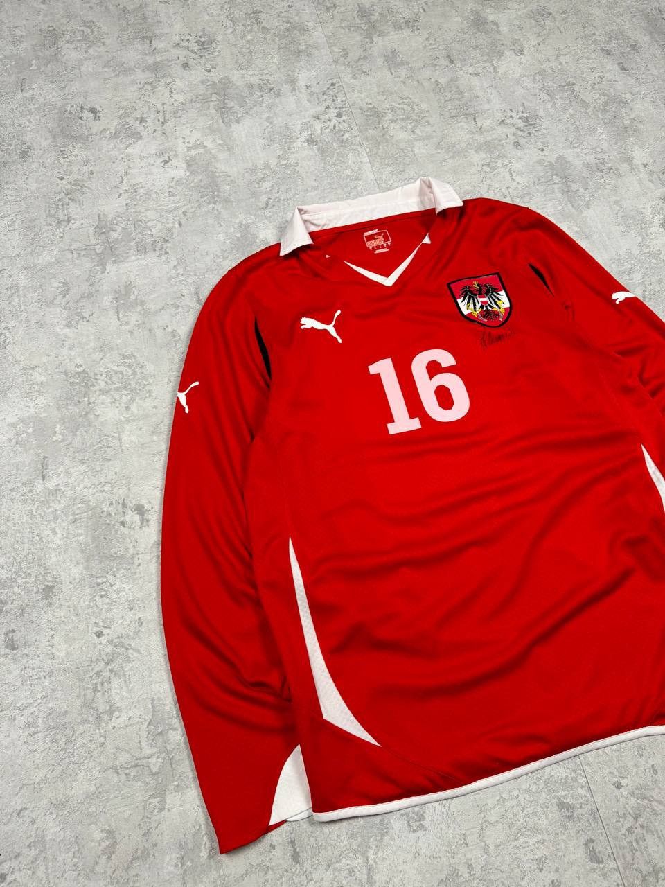 Puma Puma Jersey Team Austria Scharner 16 player signature Size US L / EU 52-54 / 3 - 2 Thumbnail