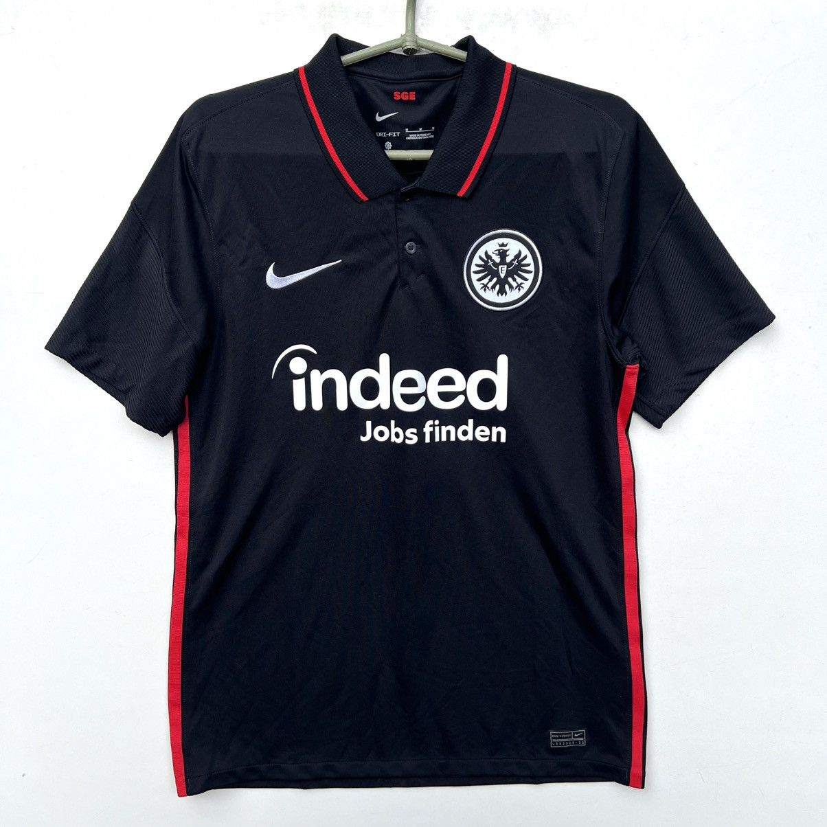 Nike Nike Eintracht Frankfurt 2021 2022 soccer jersey Size US M / EU 48-50 / 2 - 1 Thumbnail
