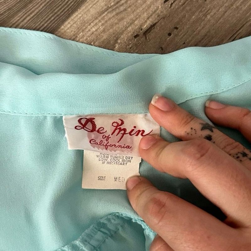 Other de min blue sheer button up floral embroidered shirt Size M / US 6-8 / IT 42-44 - 3 Thumbnail