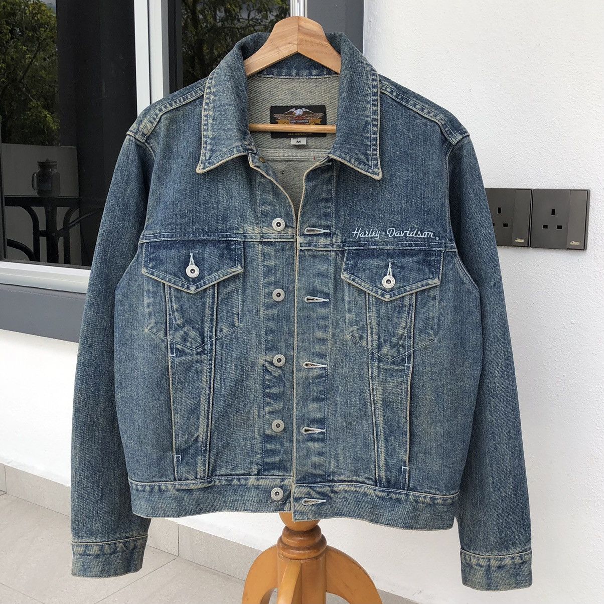 Harley Davidson Vintage Harley Davidson Patch Logo Denim Trucker Jacket Size US M / EU 48-50 / 2 - 4 Thumbnail