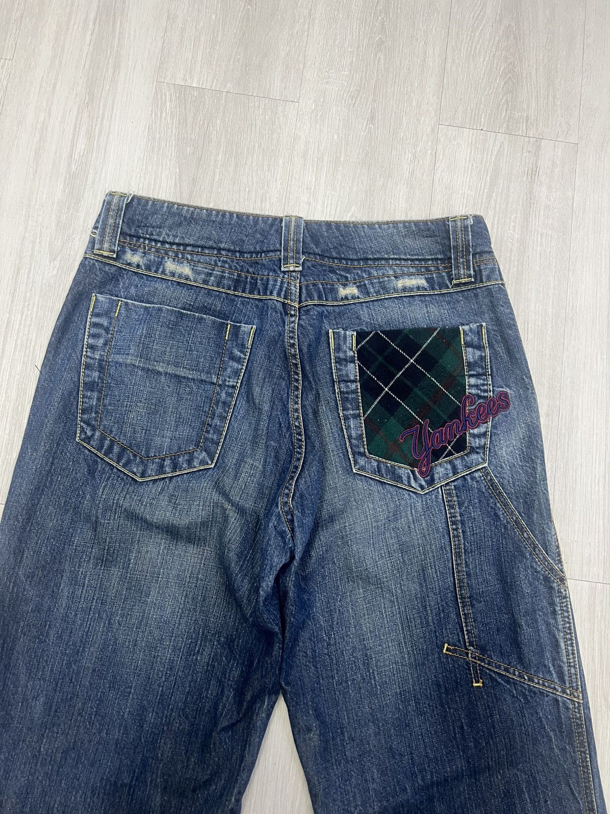 MLB MLB Yankees Patchwork Wide-Leg Jeans Size US 31 - 2 Thumbnail