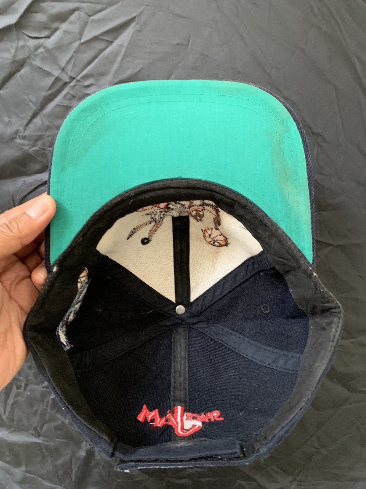 Cartoon Network × Nike × Vintage Vintage hat nike x space jam x hornets basketaball Size ONE SIZE - 8 Thumbnail