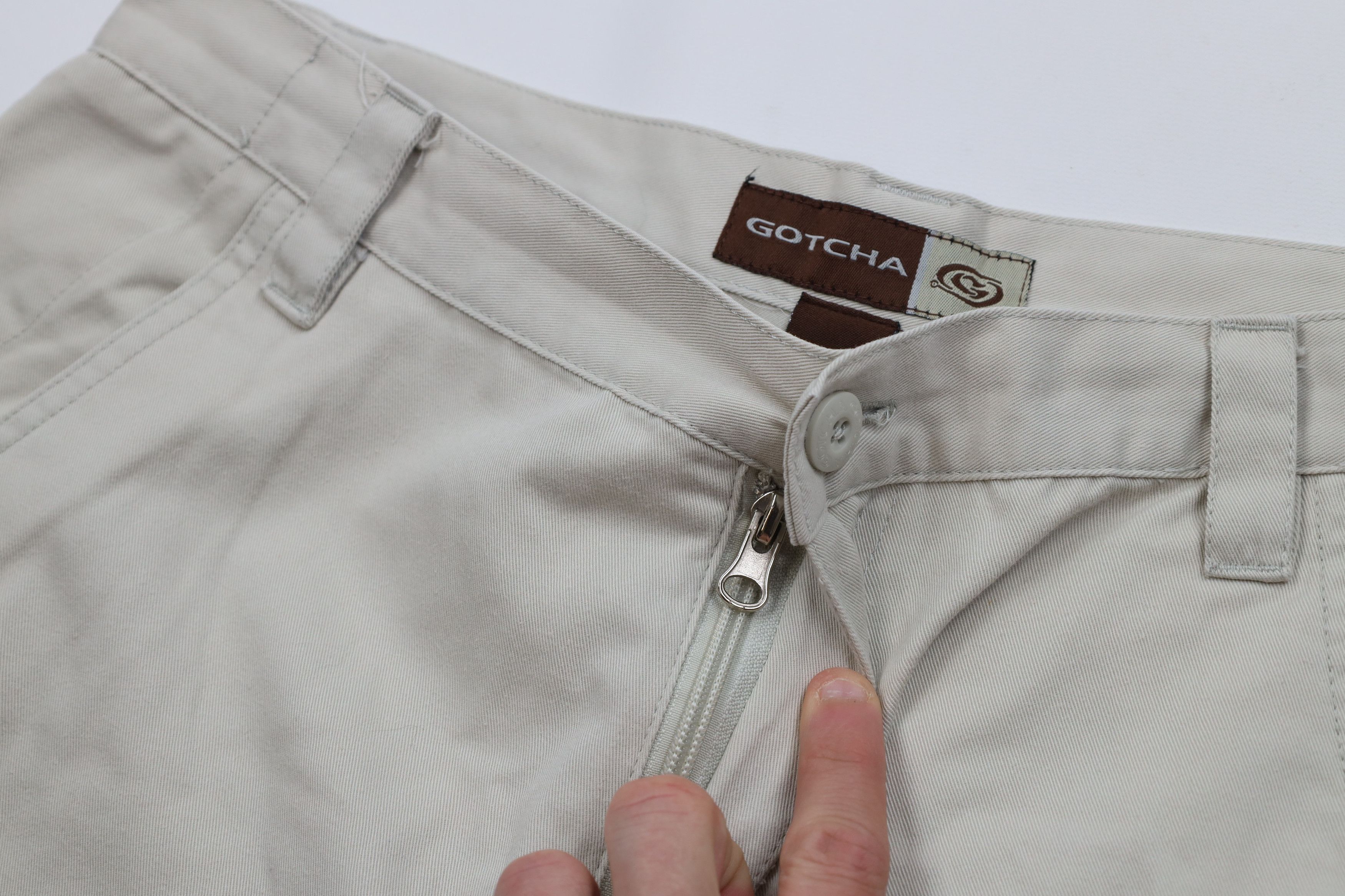 Gotcha Vintage 90s Y2K Gotcha Surfing Baggy Surf Cargo Shorts Beige Size US 34 / EU 50 - 6 Thumbnail