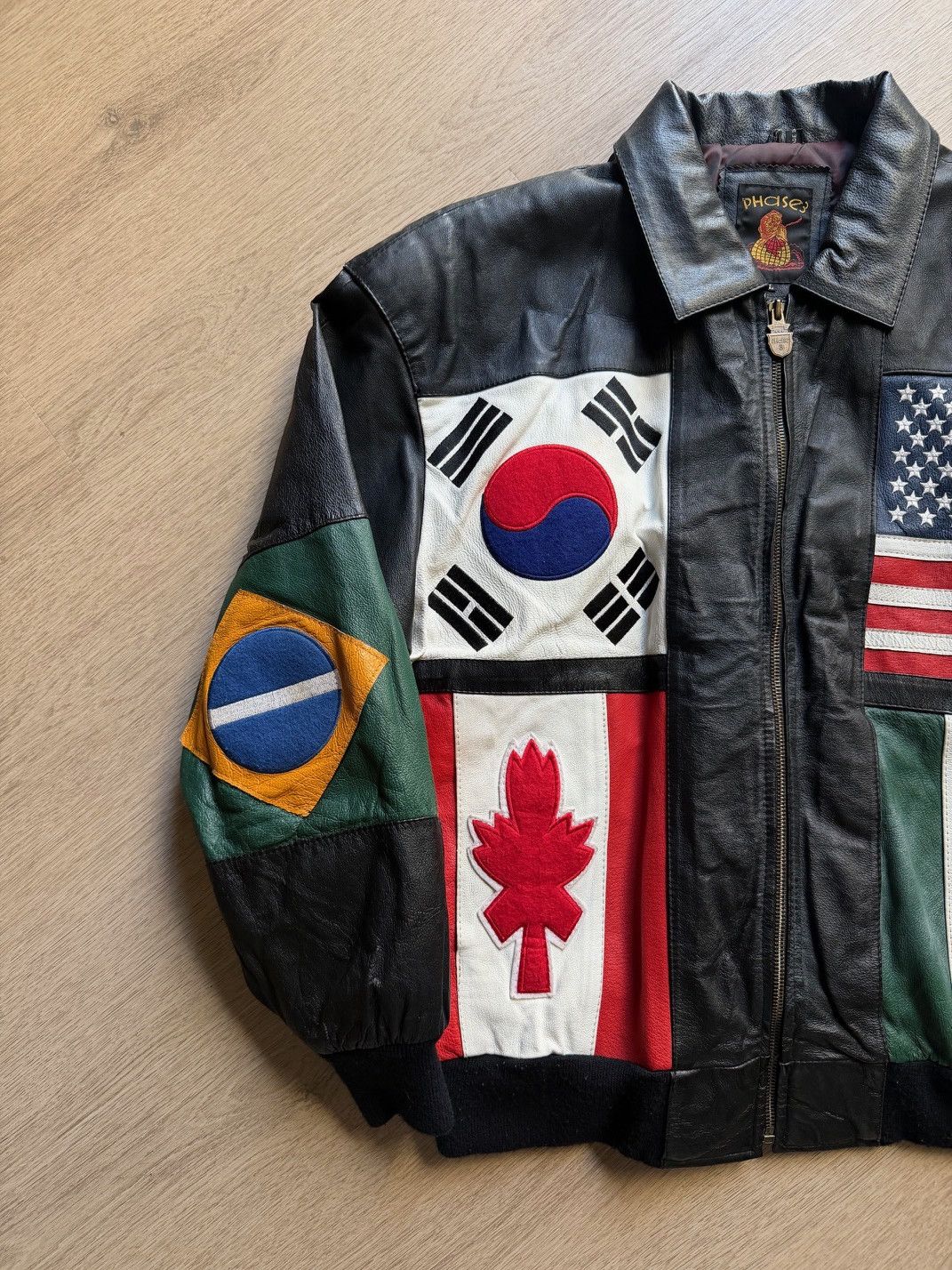 Genuine Leather Vintage Phase 8 International Flag Leather Jacket XL Size US XL / EU 56 / 4 - 2 Thumbnail