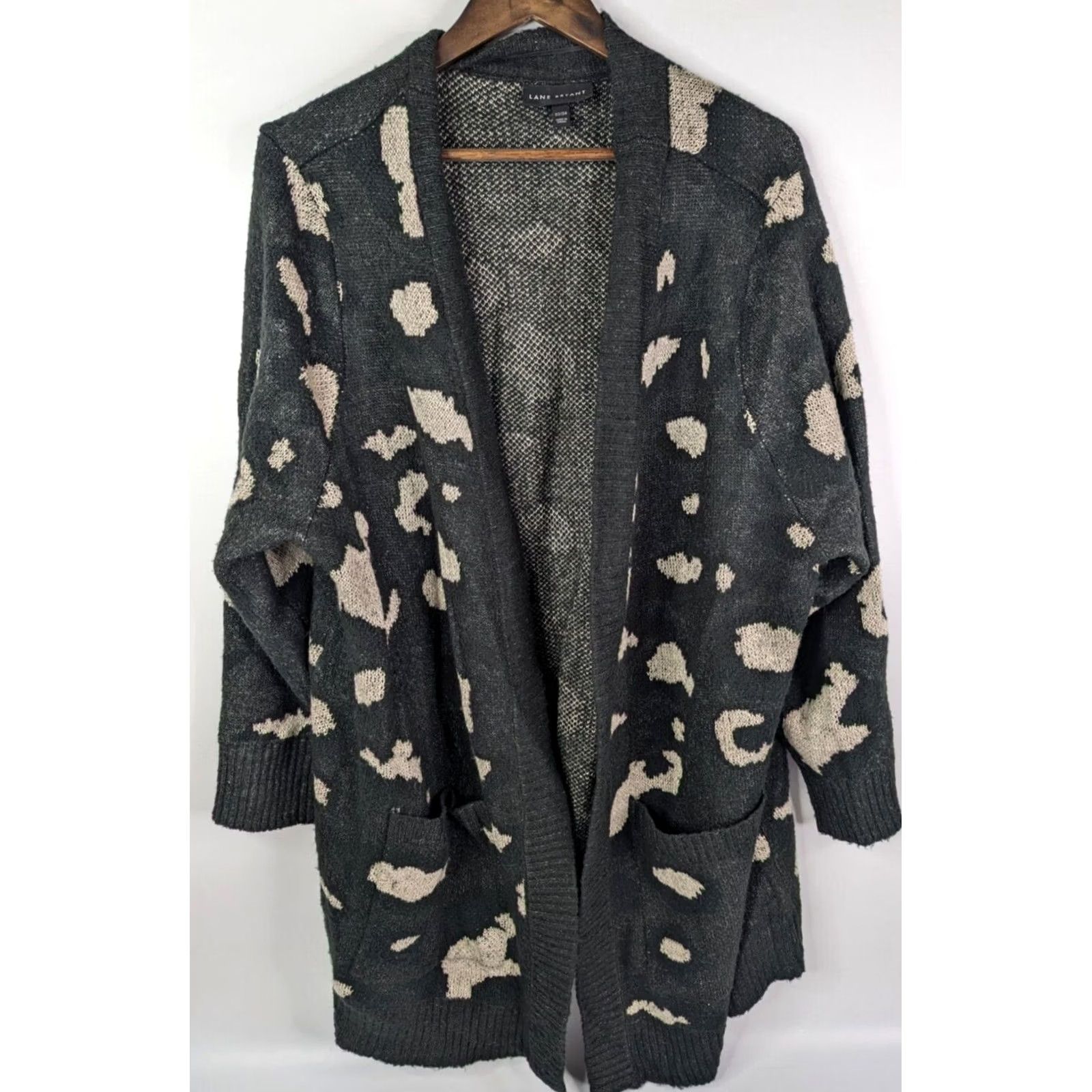 Vintage Lane Bryant Plus 22/24 Open Front Cardigan Sweater Black Animal Print Pockets Women Cardigan 22/24 Black Size 3XL / US 20-22 - 2 Thumbnail