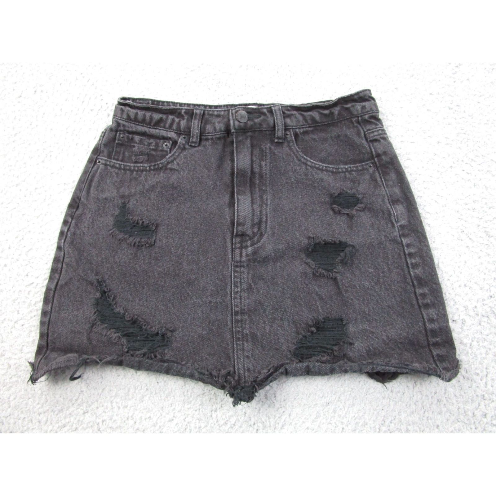 Forever 21 FOREVER 21 Gothic Mini Skirt Womens M Black Denim Short Skirt Gothic Theme Vintage Wash Fringe Casual Party/Cocktail Womens M Black Size 32" / US 10 / IT 46 - 2 Thumbnail
