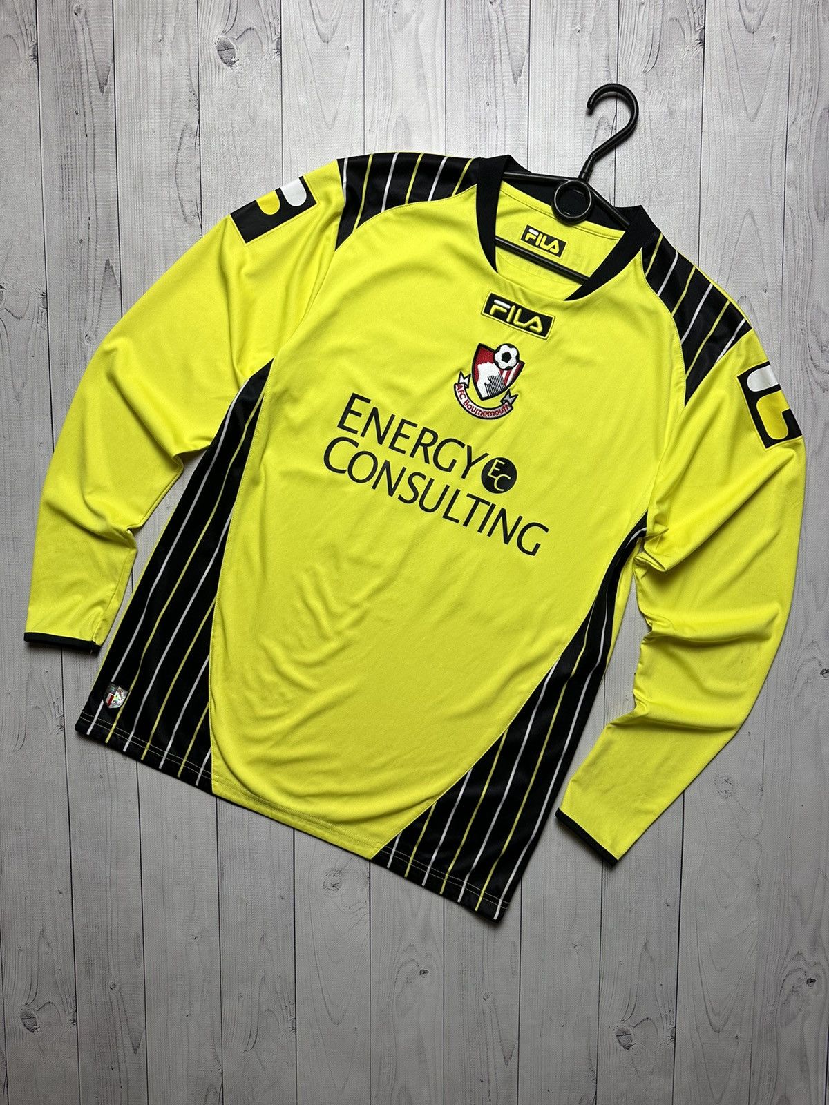Fila × Vintage Vintage Fila soccer jersey Bournemouth goalkeeper size M Size US M / EU 48-50 / 2 - 1 Thumbnail