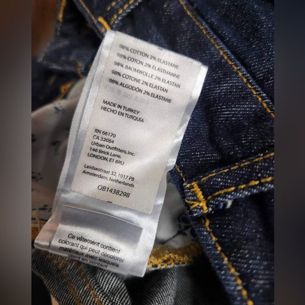 Anthropologie Anthropologie Pilcro The Split Straight Jeans Size 25. B19 Size 25" / US 0 / IT 36 - 8 Thumbnail