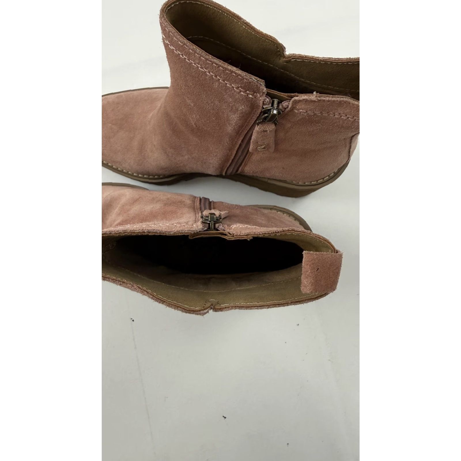 Zodiac Julie Boots Womens Size 9 Pink Leather Ankle Wedge Booties Lug Sole Boots