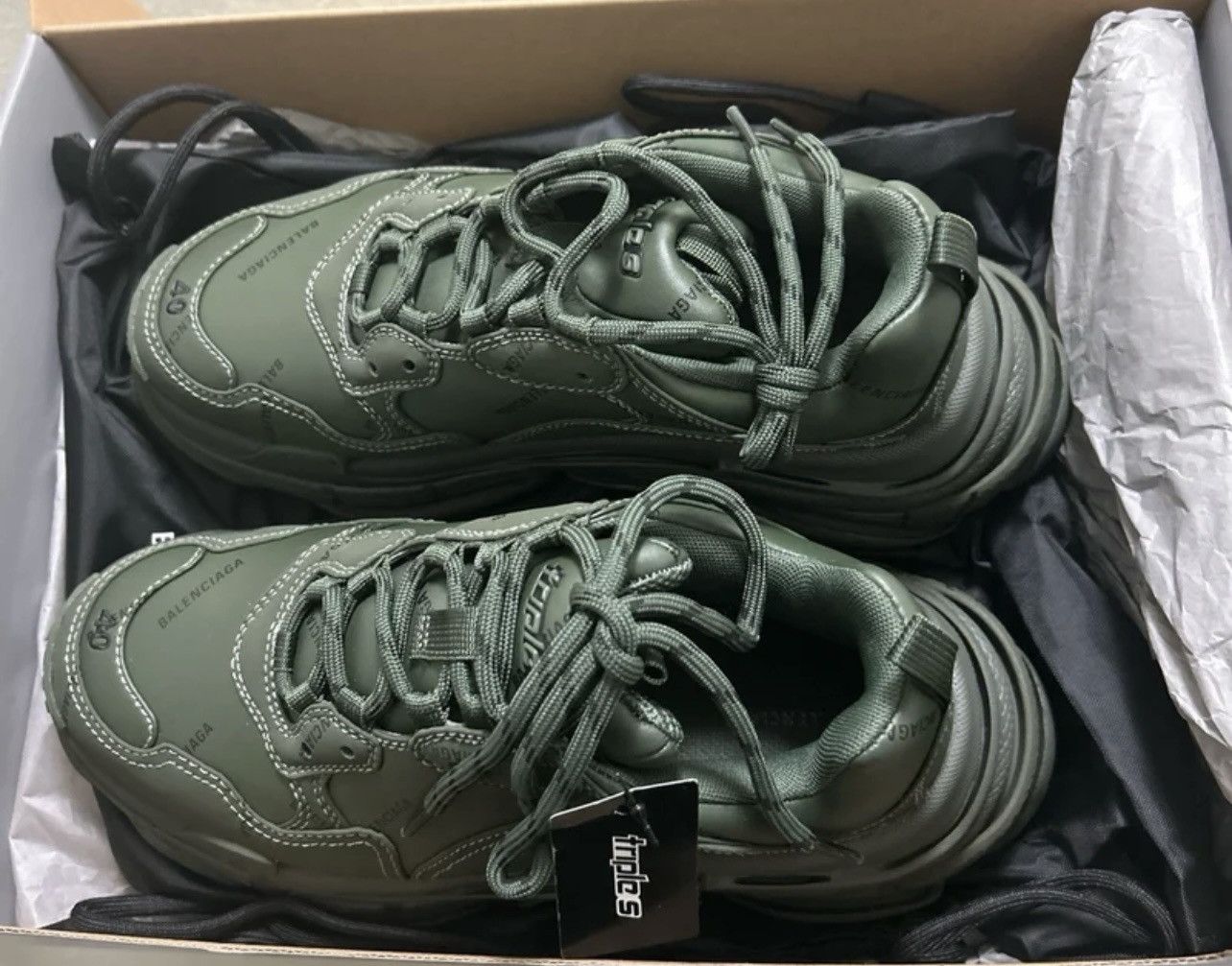 Balenciaga Balenciaga Triple S Sneakers Size US 7 / EU 40 - 5 Thumbnail