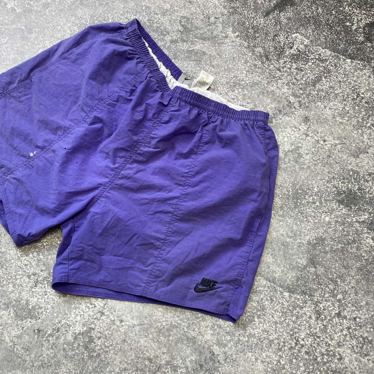 Nike × Vintage Vintage 90’s Nike Small logo Court rare nylon shorts Size US 34 / EU 50 - 2 Thumbnail