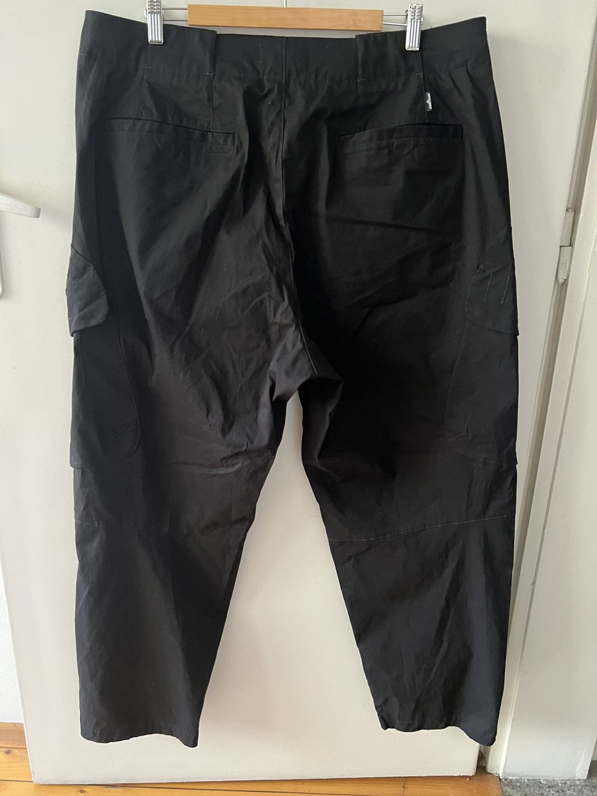 Stone Island Shadow Project STONE ISLAND SHADOW PROJECT Shadow Cargo Pants Black Sz IT54 Size US 38 / EU 54 - 17 Thumbnail