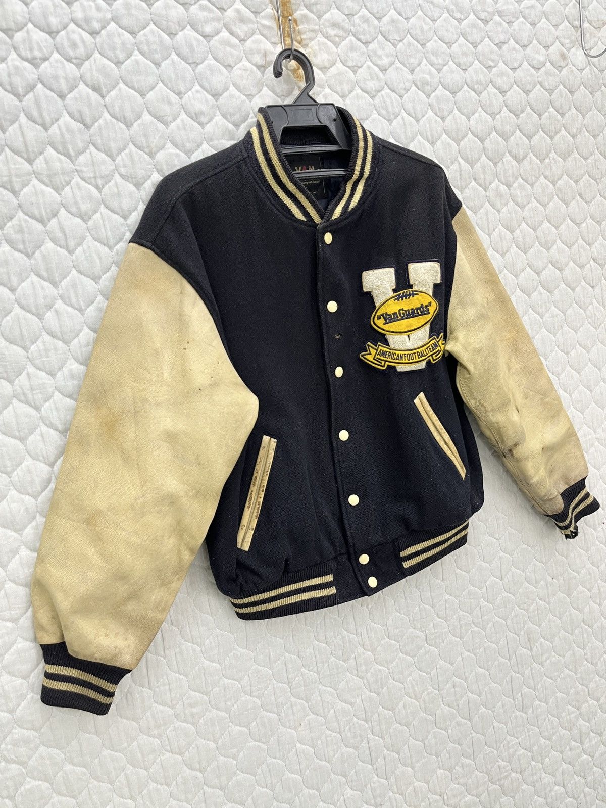Vintage 🔥🔥🔥STEALS VTG VAN JAC VAN GUARDS AMERICAN FOOTBAL TEAM Size US M / EU 48-50 / 2 - 3 Thumbnail