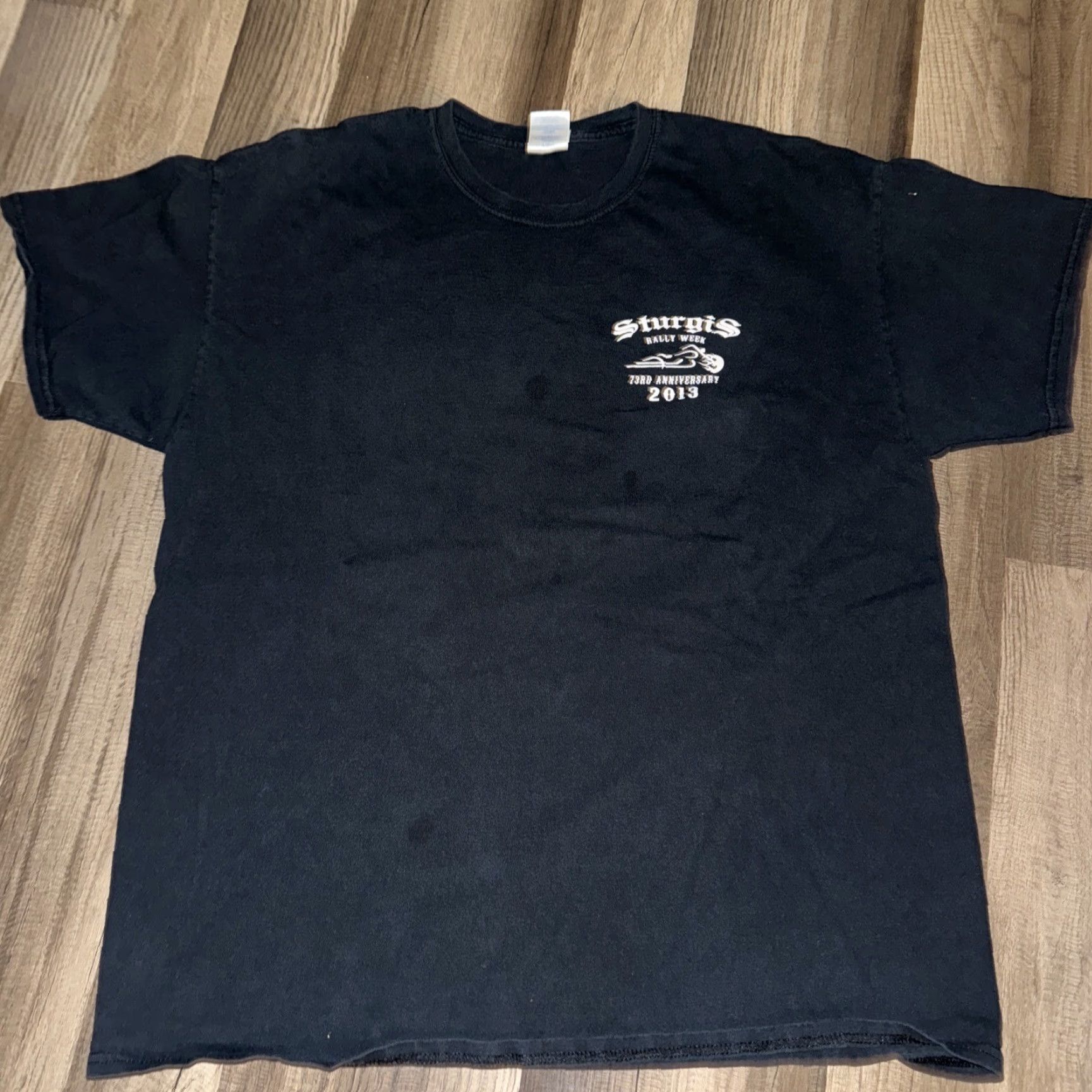 Vintage VINTAGE 2013 Sturgis South Dakota Rally T-Shirt Black XL Men T-Shirt 2013 Sturgis Rally Black XL Mens Size US XL / EU 56 / 4 - 3 Thumbnail