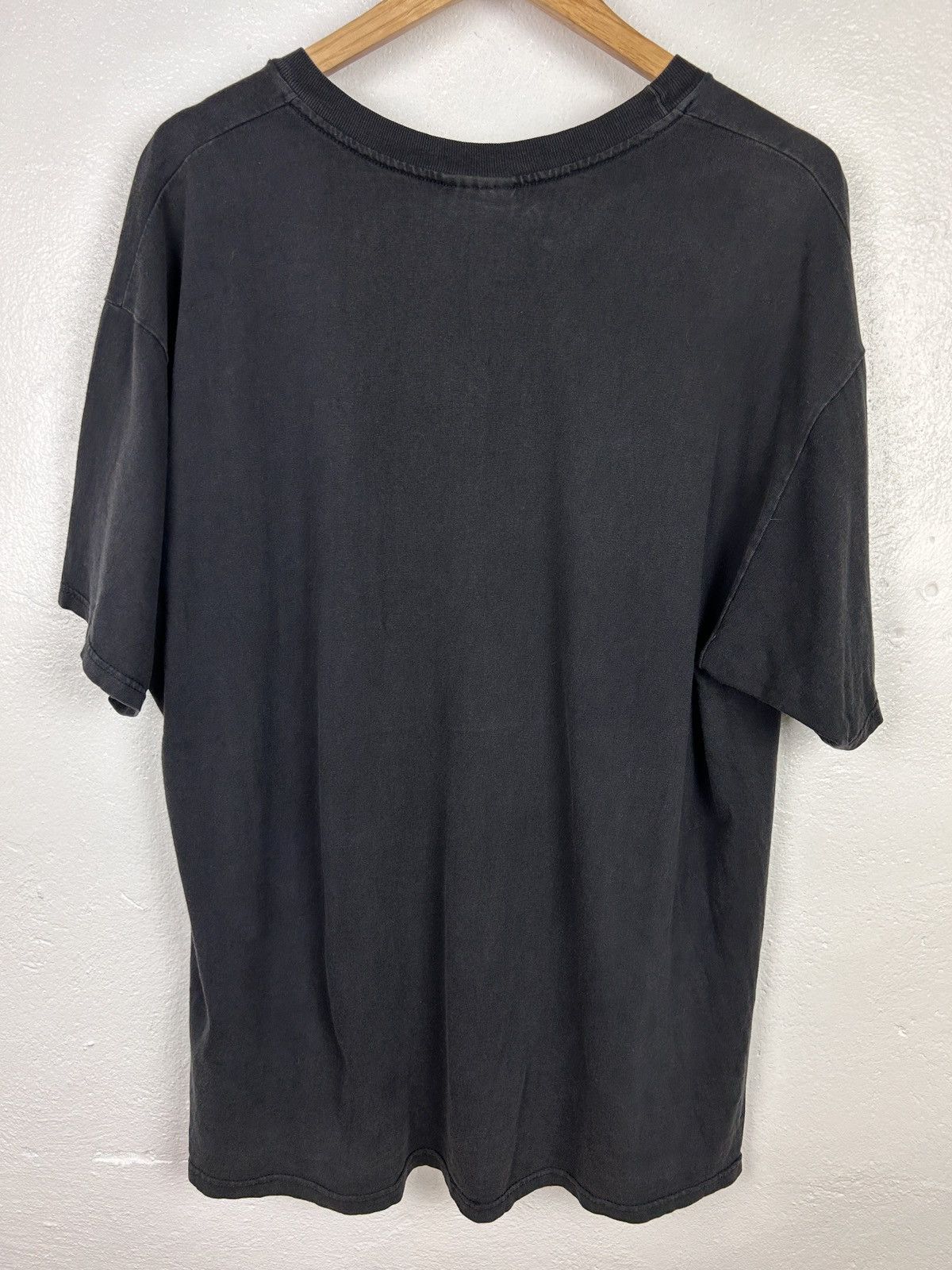 Band Tees 90s Vintage Boyz 2 Men Evolution 1997 Winterland T-Shirt Size US XL / EU 56 / 4 - 6 Thumbnail