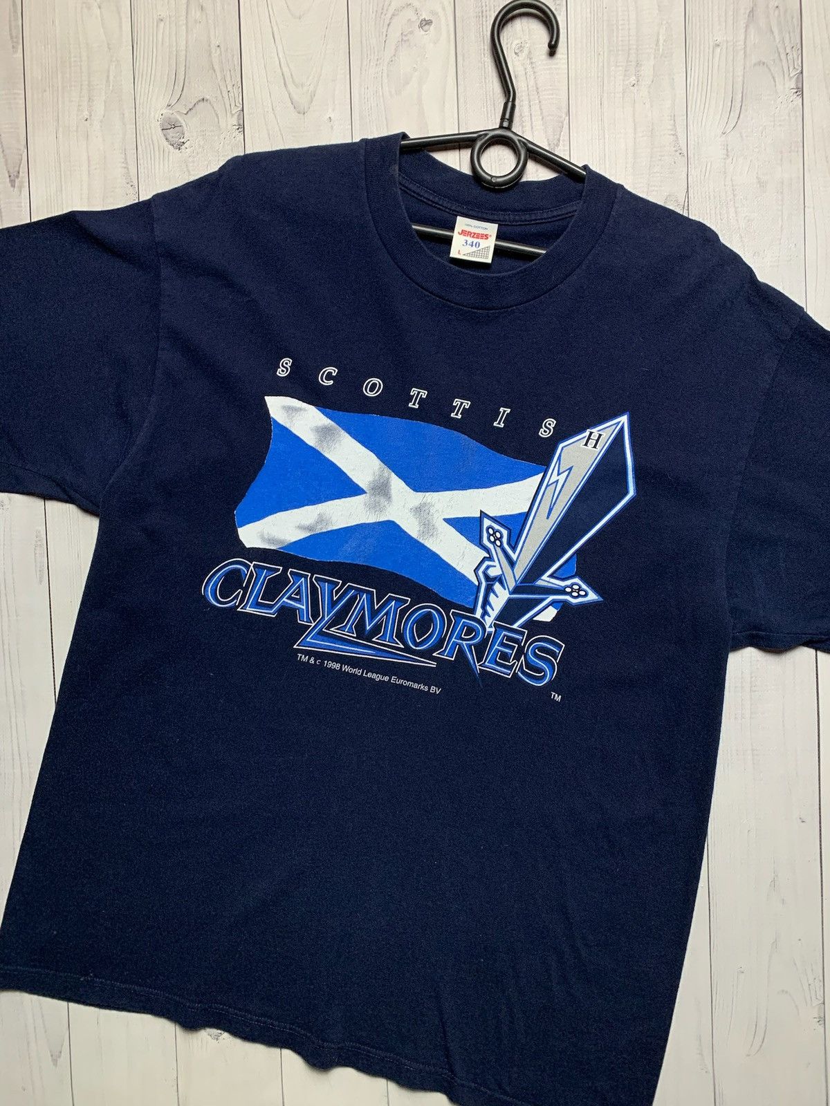 Vintage Vintage Scottish Claymores tee size L logo rare 1998 Size US L / EU 52-54 / 3 - 2 Thumbnail