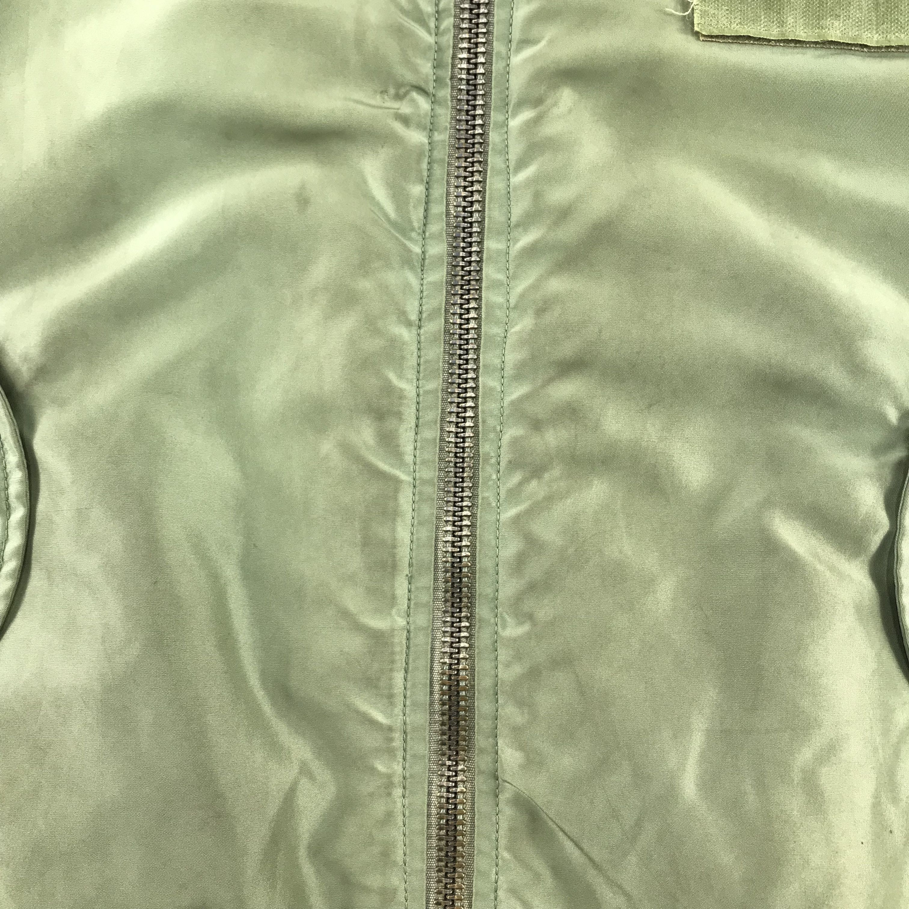 Avirex Vintage Avirex MA-1 Bomber Flight Pinup Girl Jacket K1233 Size US XL / EU 56 / 4 - 11 Thumbnail