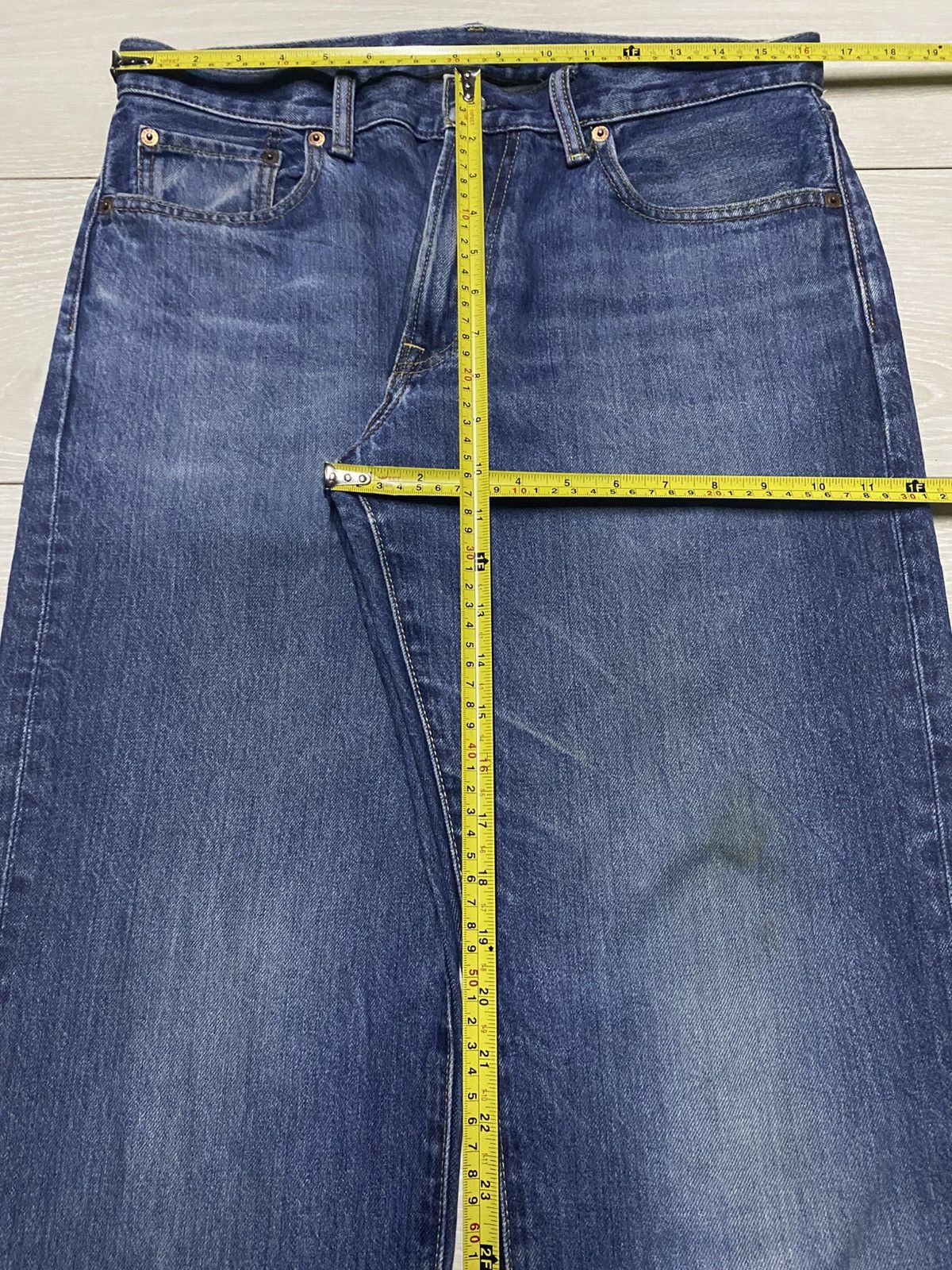 Uniqlo Vintage Japanese Brand Uniqlo Blue Wash Distressed Slim Jean Size US 33 - 12 Thumbnail