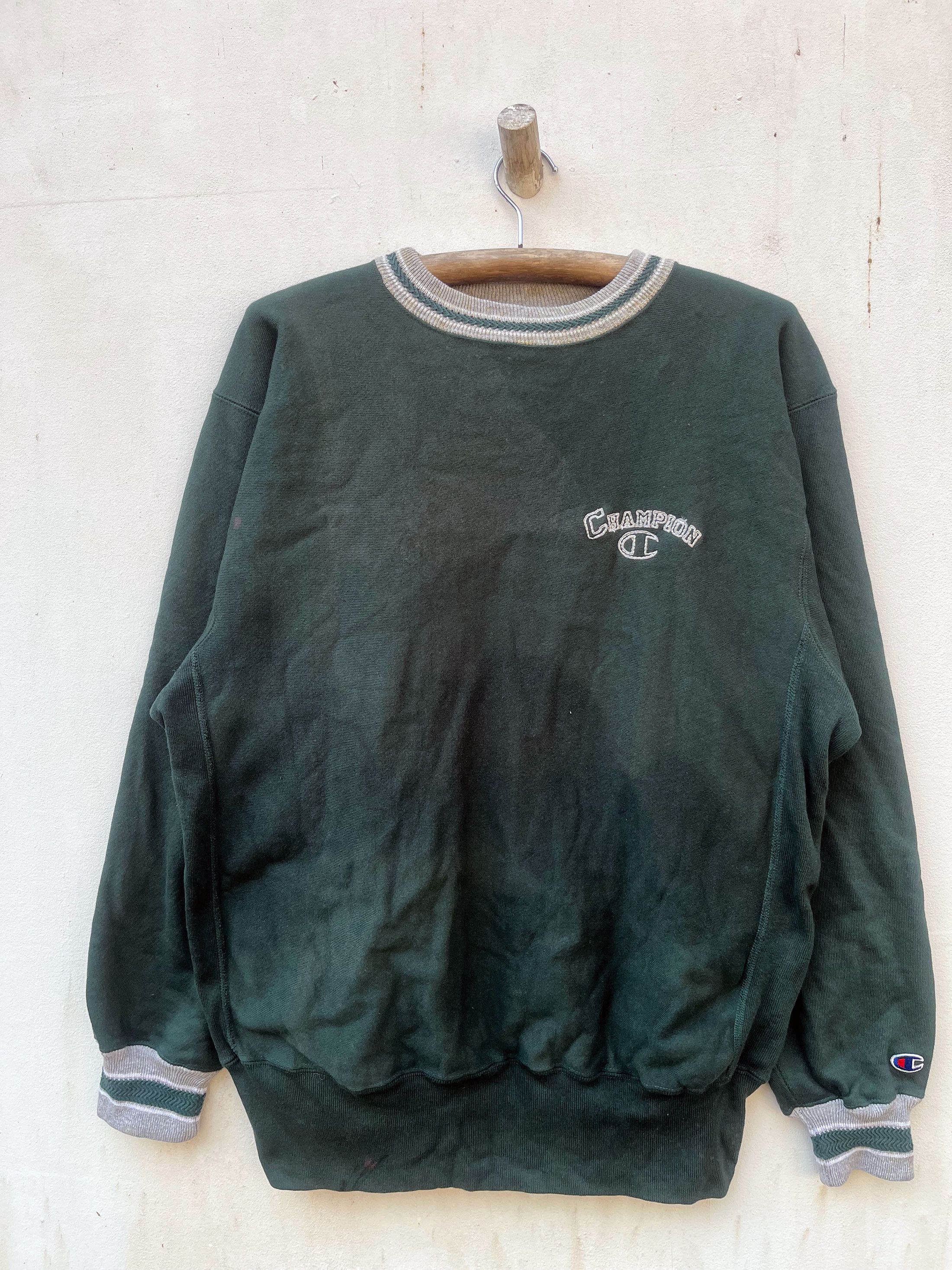 Champion Vintage Champion reverse Weave Pull Over Sweater 80s 90s Size US L / EU 52-54 / 3 - 1 Thumbnail