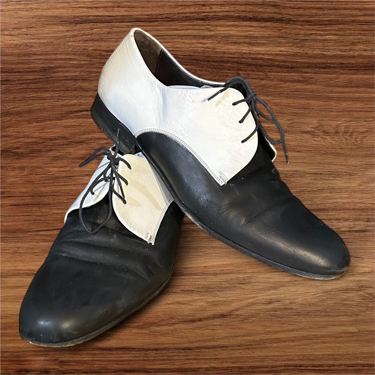 Lanvin × Vintage Vintage Lanvin Men’s Oxford Shoes Black & White Leather Size US 9.5 / EU 42-43 - 1 Thumbnail