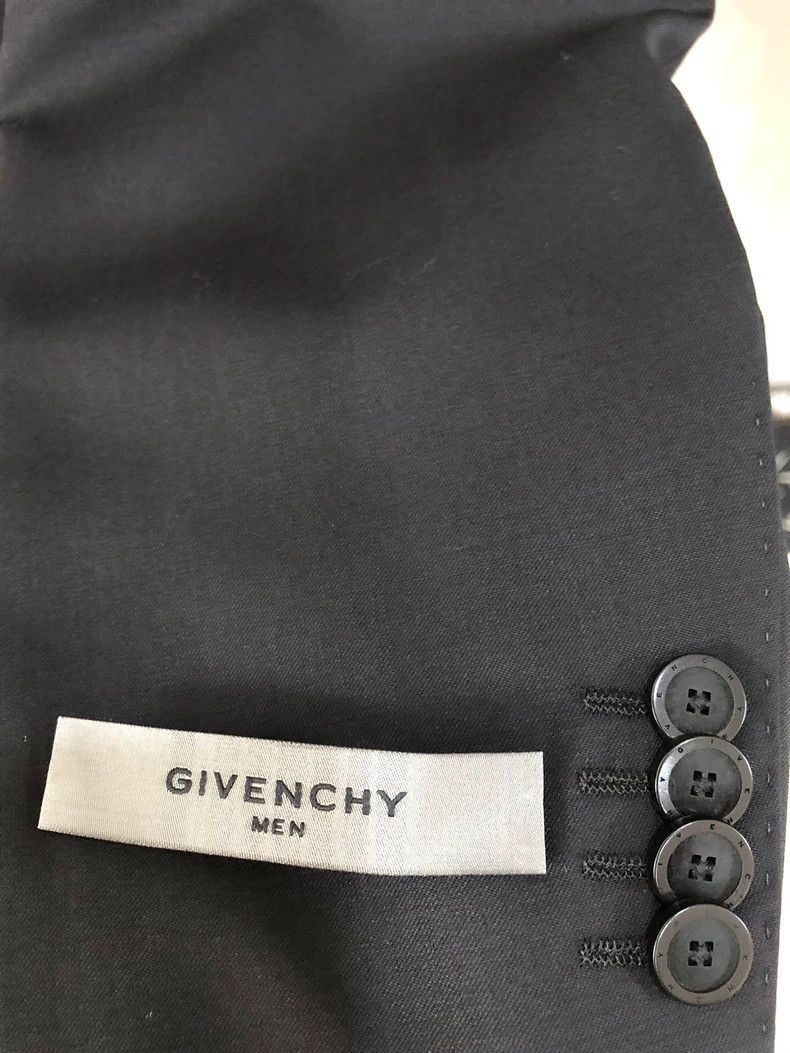 Givenchy Givenchy Destroyed Short Sleeve, Black Hole, Size XS Size US XL / EU 56 / 4 - 2 Thumbnail