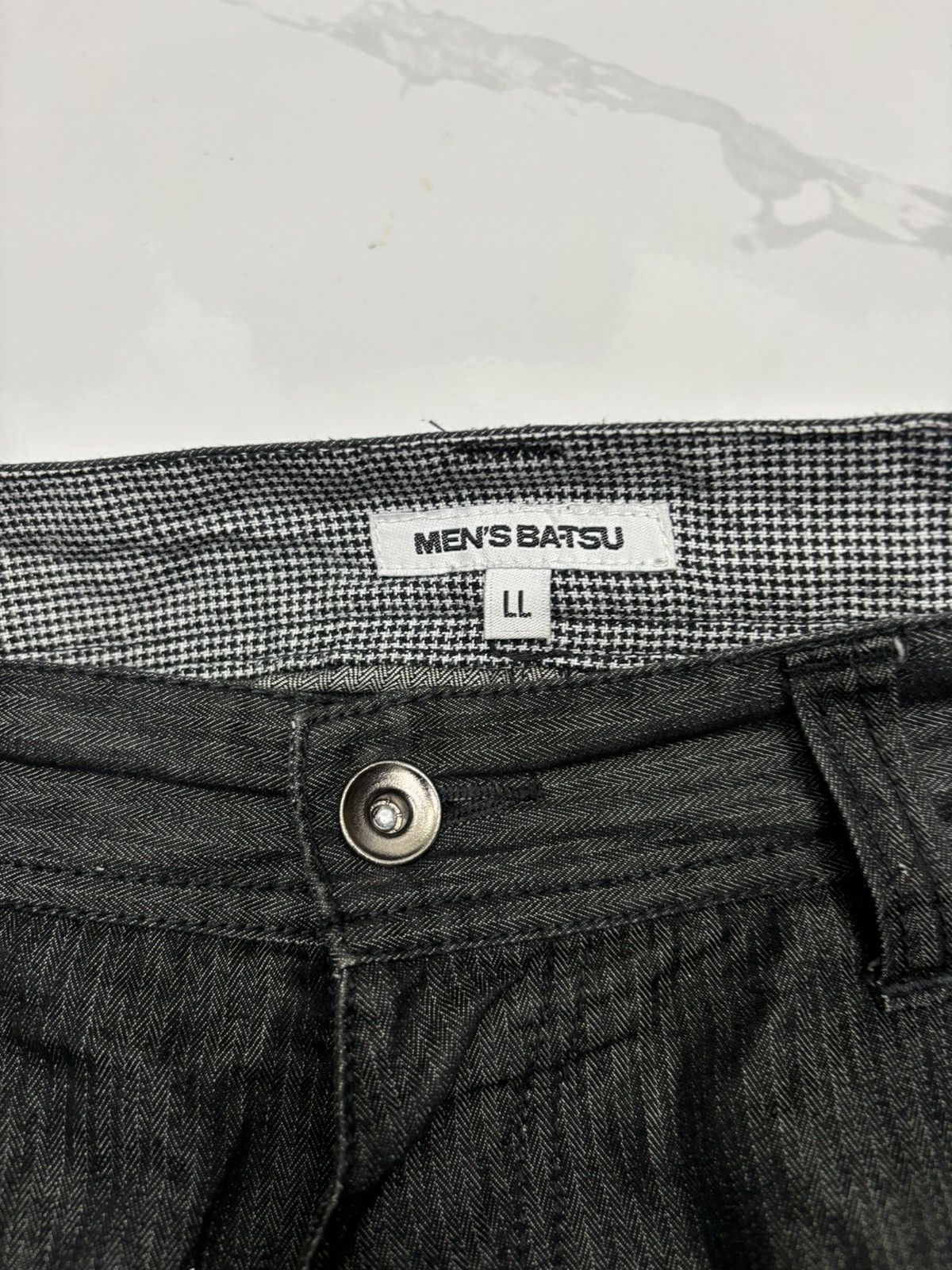 Japanese Brand RARE MEN’S BA-TSU MULTI POCKET BLACK SHORT PANTS Size US 34 / EU 50 - 9 Thumbnail