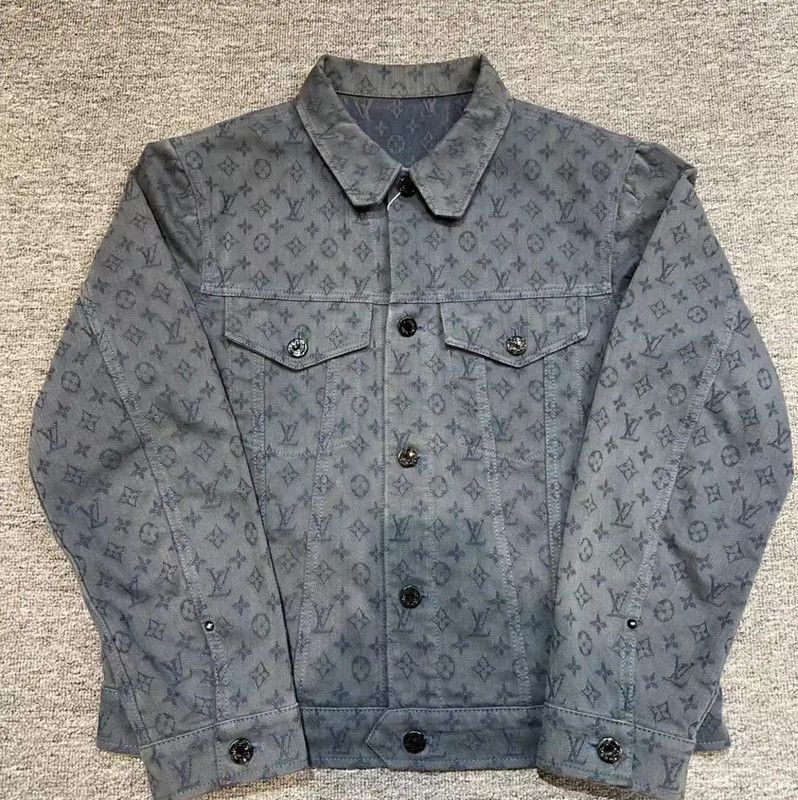 Louis Vuitton Louis Vuitton Denim Jacket in Blue 0089 Size US M / EU 48-50 / 2 - 1 Thumbnail