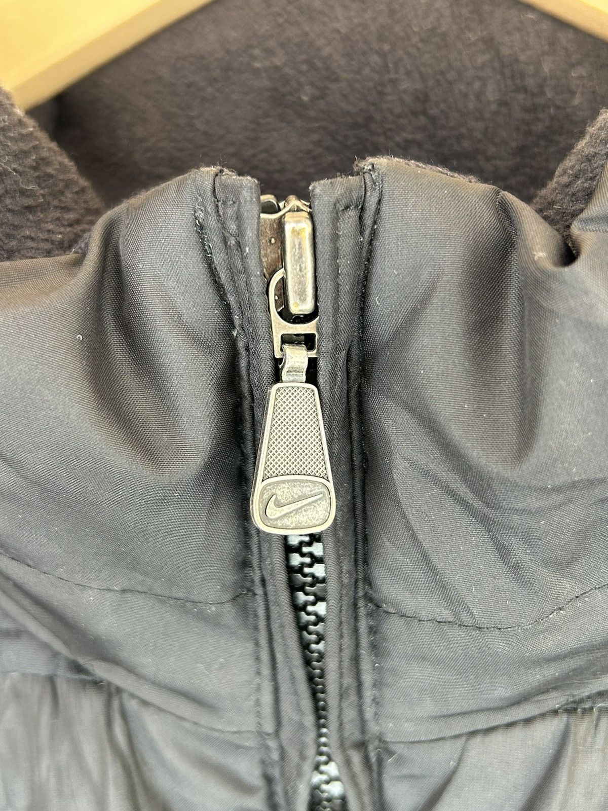 Nike Vintage Nike Swoosh Duck Down Puffer Vest Size US XL / EU 56 / 4 - 5 Thumbnail