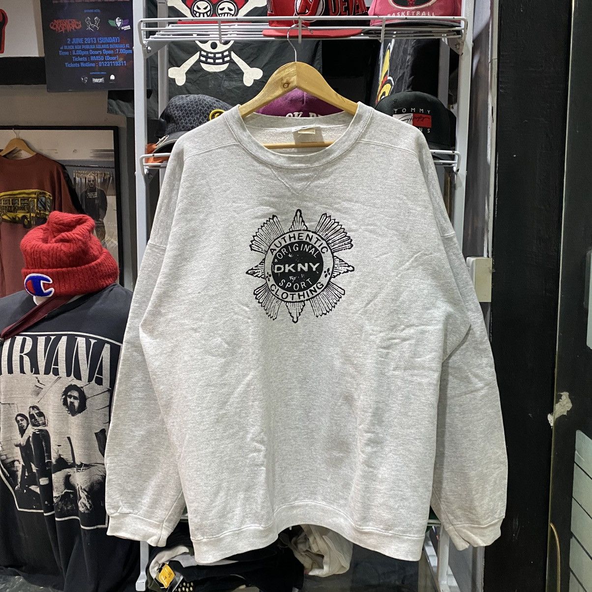 DKNY × Vintage Vintage DKNY Jeans Big Logo Sweatshirts Size US XXL / EU 58 / 5 - 1 Thumbnail
