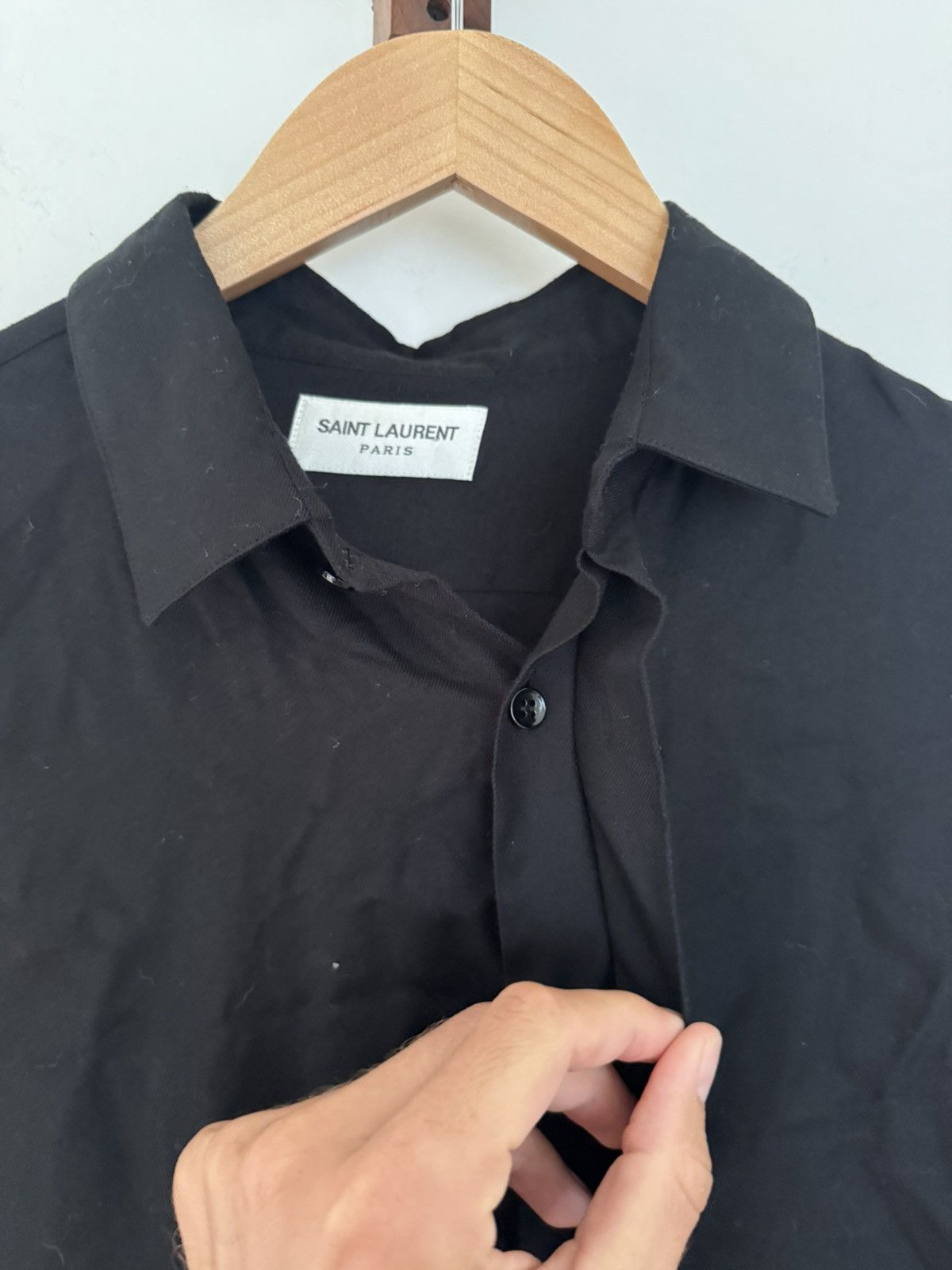 Saint Laurent Paris Hidden buttons Heavy Viscose shirt Size US L / EU 52-54 / 3 - 3 Thumbnail