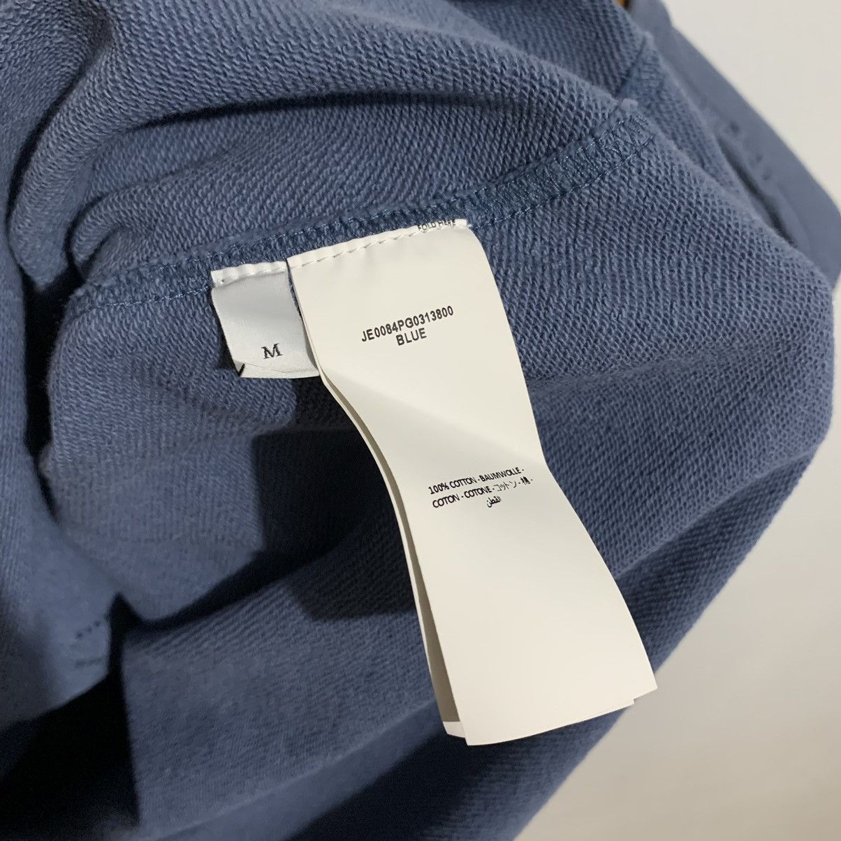 JW Anderson JW Anderson Logo Deconstructed Sleeve Cropped Sweatshirt Size M / US 6-8 / IT 42-44 - 14 Thumbnail