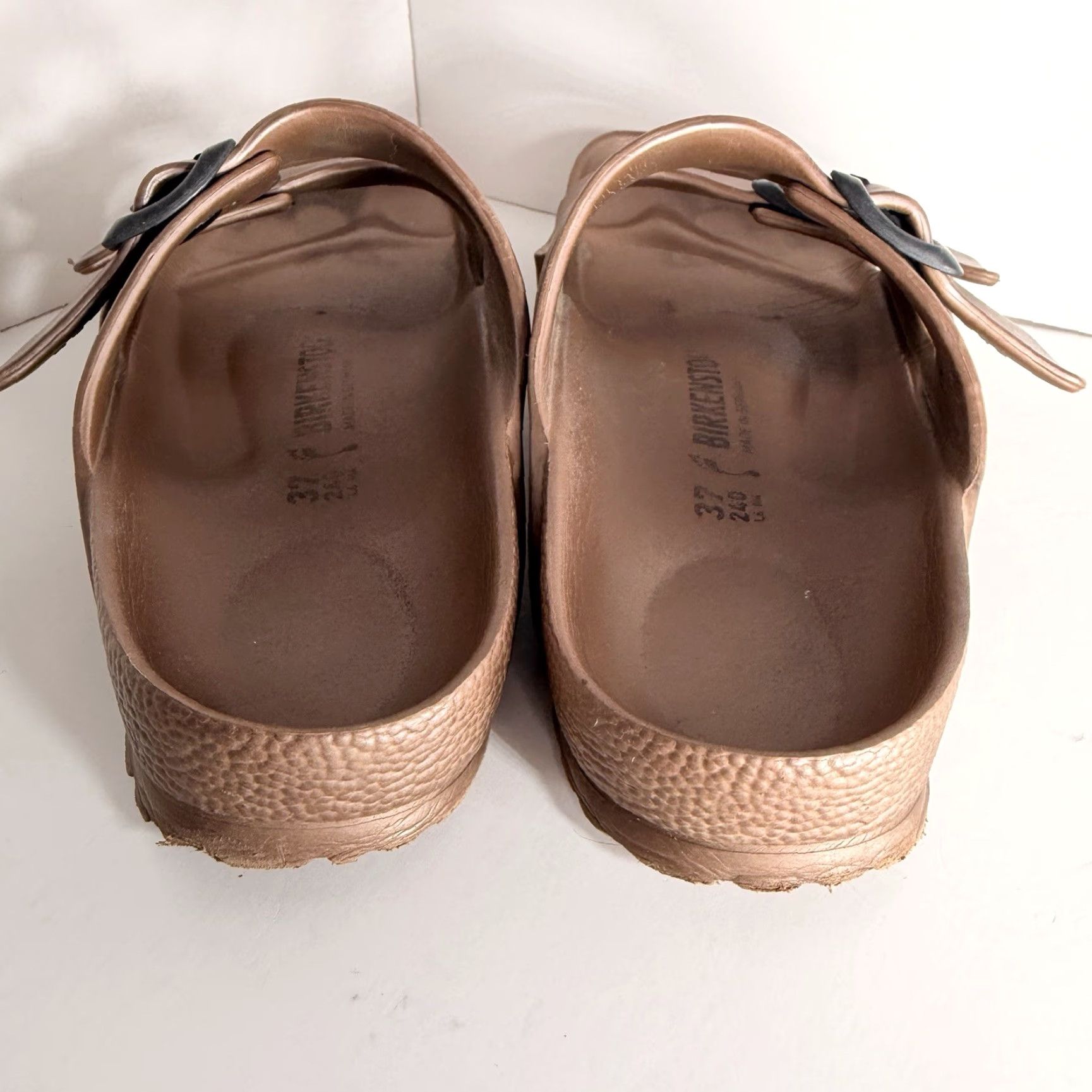 Birkenstock Birkenstock Arizona Copper Rubber Footbed Narrow EU 37 US 6 Size US 6 / IT 36 - 3 Thumbnail