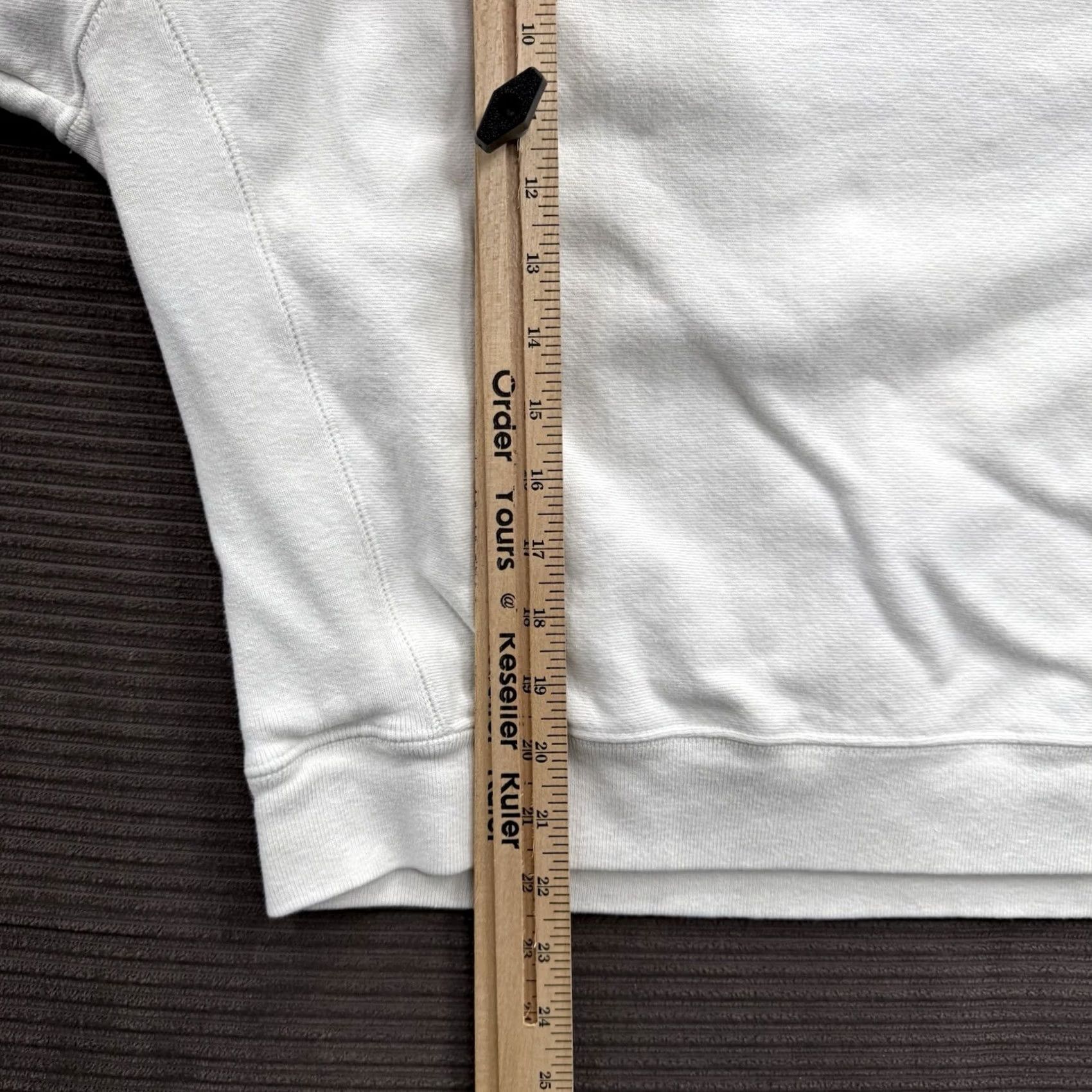 Champion Champion Sweatshirt Women XL White Cotton Pullover Crewneck Gym All Seasons Heavyweight Long Sleeve Regular Fit USA, Reverse Weave, Embroidered Logo Size XL / US 12-14 / IT 48-50 - 5 Thumbnail