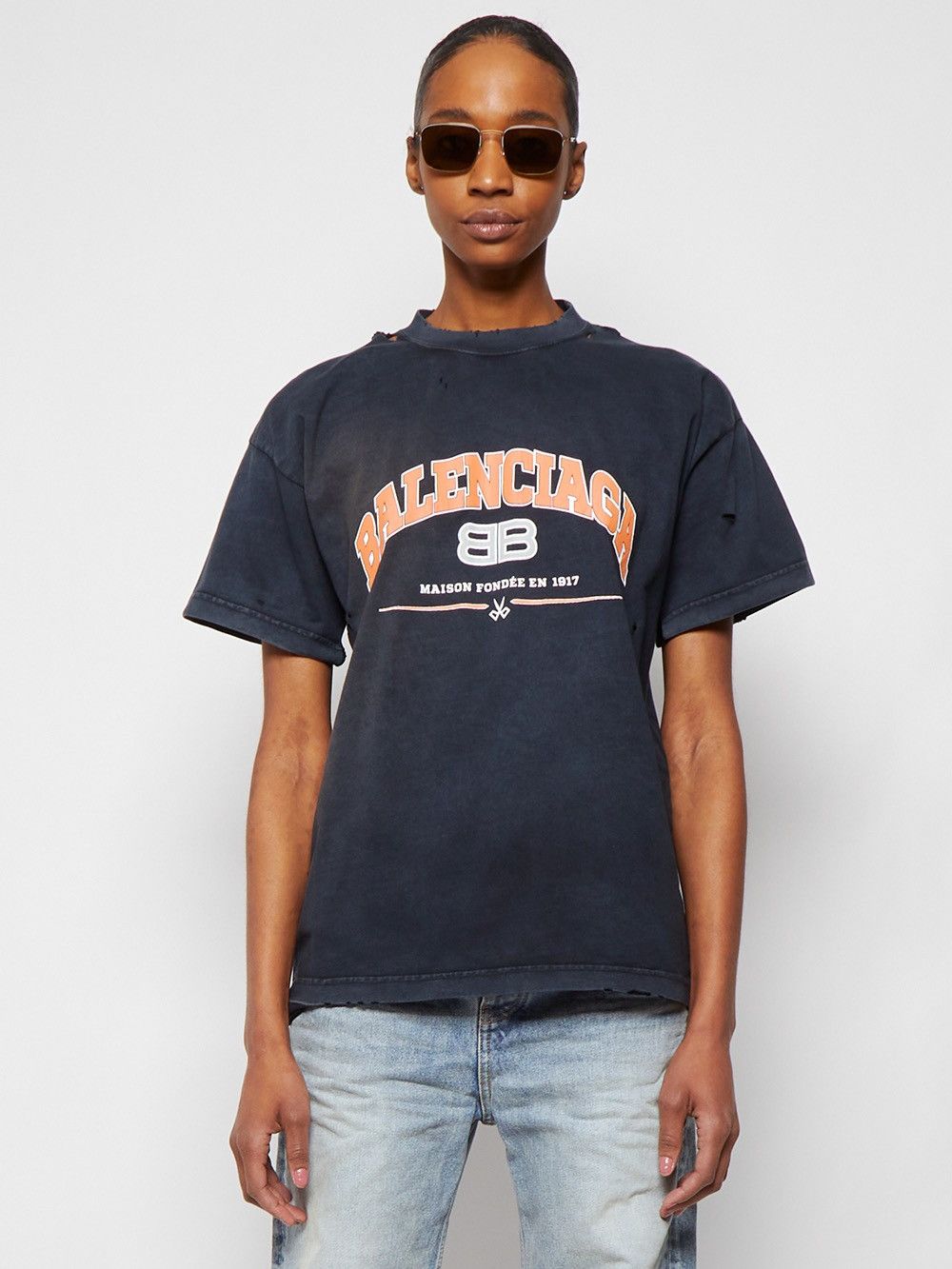 Balenciaga Balenciaga MAISON FONDEE EN 1917 Tee Black Orange and White Size XS / US 0-2 / IT 36-38 - 3 Thumbnail