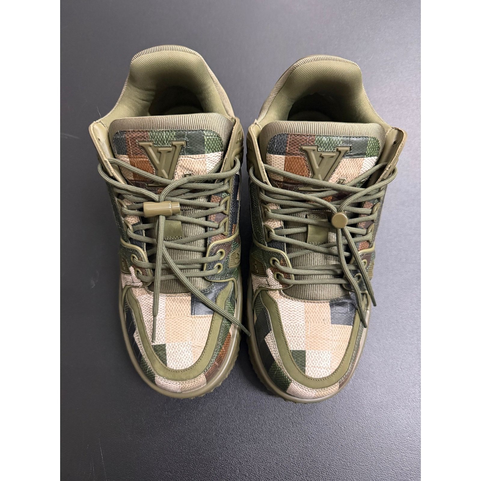 Louis Vuitton Louis Vuitton Trainer Maxi ‘Damoflage’ Size US 7 / EU 40 - 2 Thumbnail