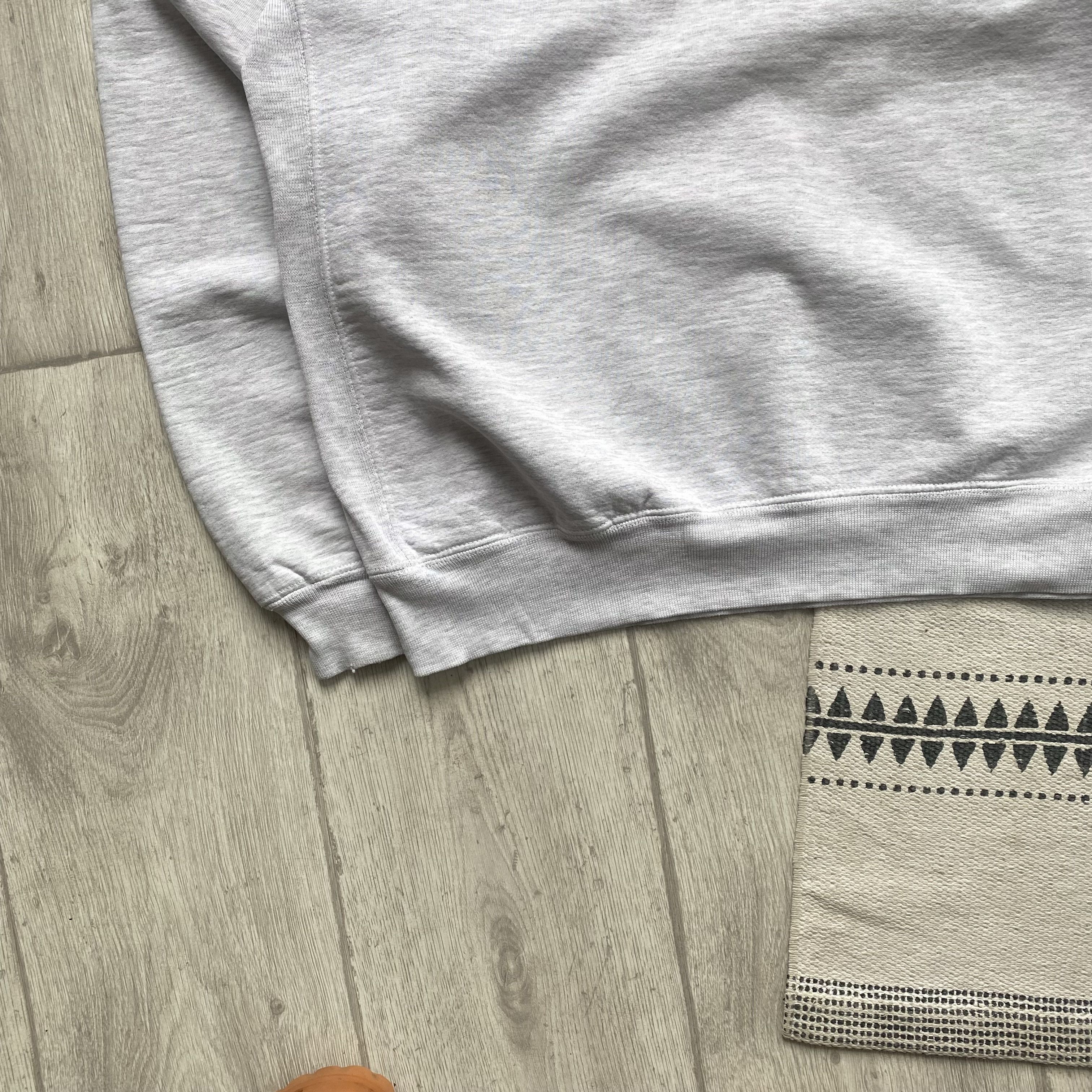 Russell Athletic 80s Vintage Russell Athletic Heavy Sweatshirt Distressed Size US L / EU 52-54 / 3 - 3 Thumbnail