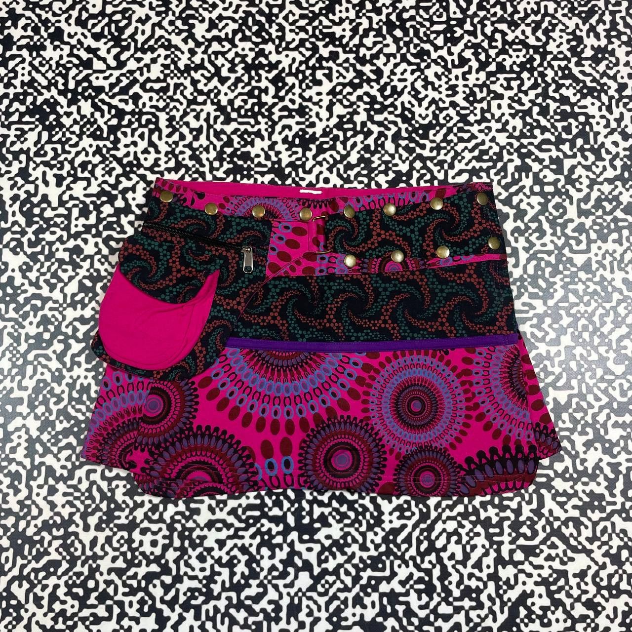 Japanese Brand Vintage Y2K Japanese Retro Hippie Sexy Style Mini Skirt Size 28" / US 6 / IT 42 - 4 Thumbnail