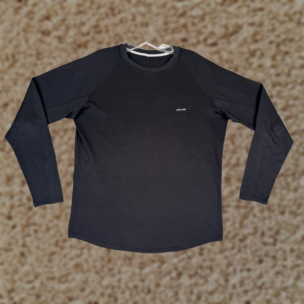 Patagonia Patagonia Shirt Men Medium Black Long Sleeve Crew Neck 100% Polyester M Black Logo All Seasons Regular Mens Size US M / EU 48-50 / 2 - 1 Thumbnail