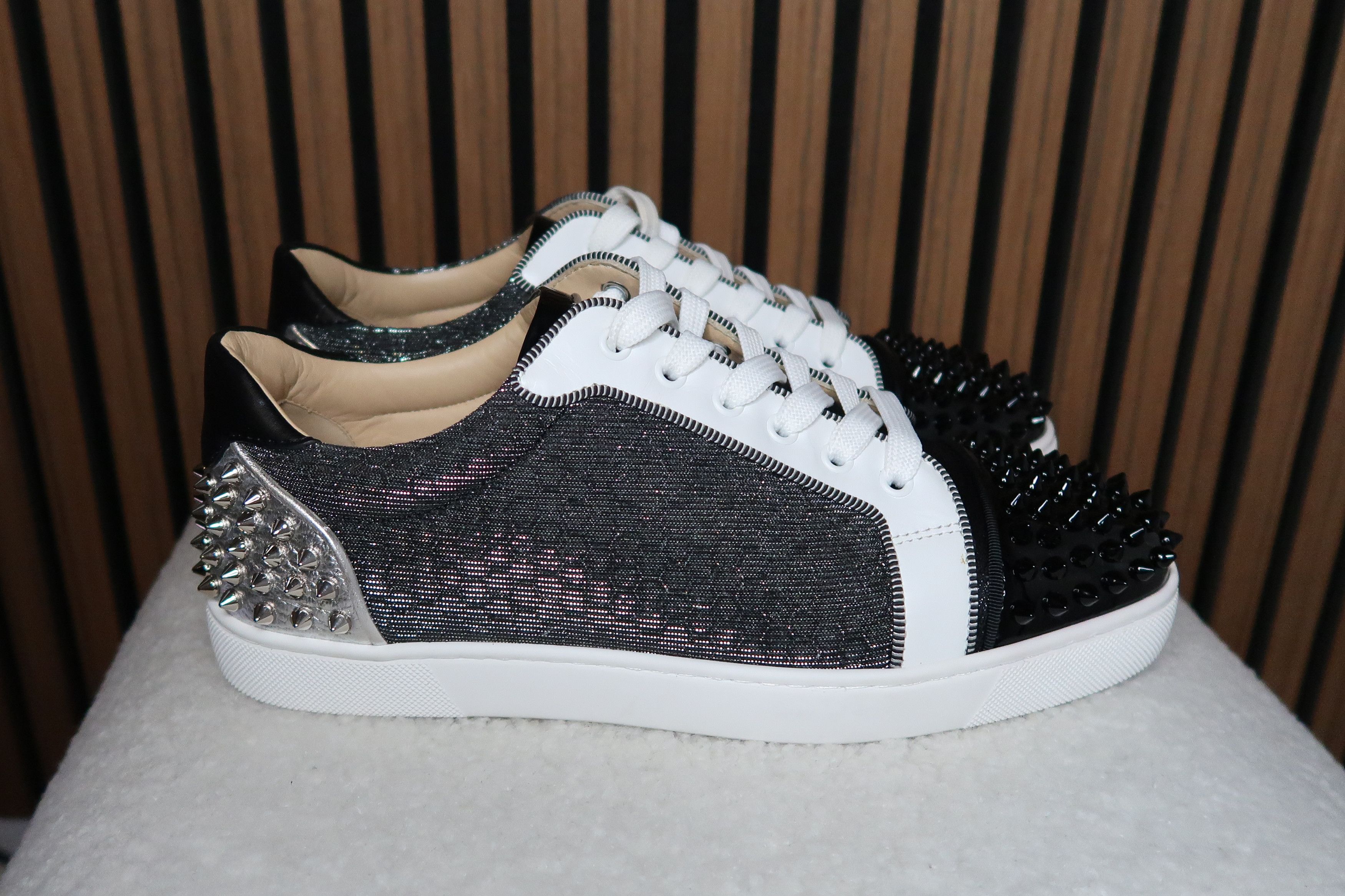 Christian Louboutin Christian Louboutin Seavaste 2 Orlato Flat Silver Black Size US 8.5 / EU 41-42 - 2 Thumbnail