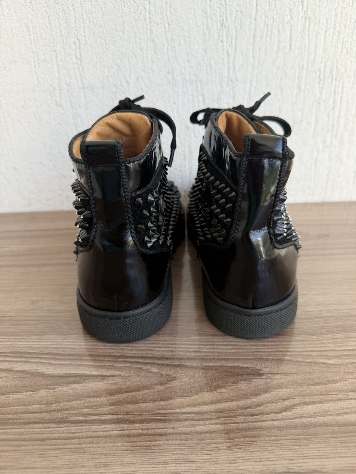 Christian Louboutin spiked louis junior trainers Size US 7 / EU 40 - 18 Thumbnail