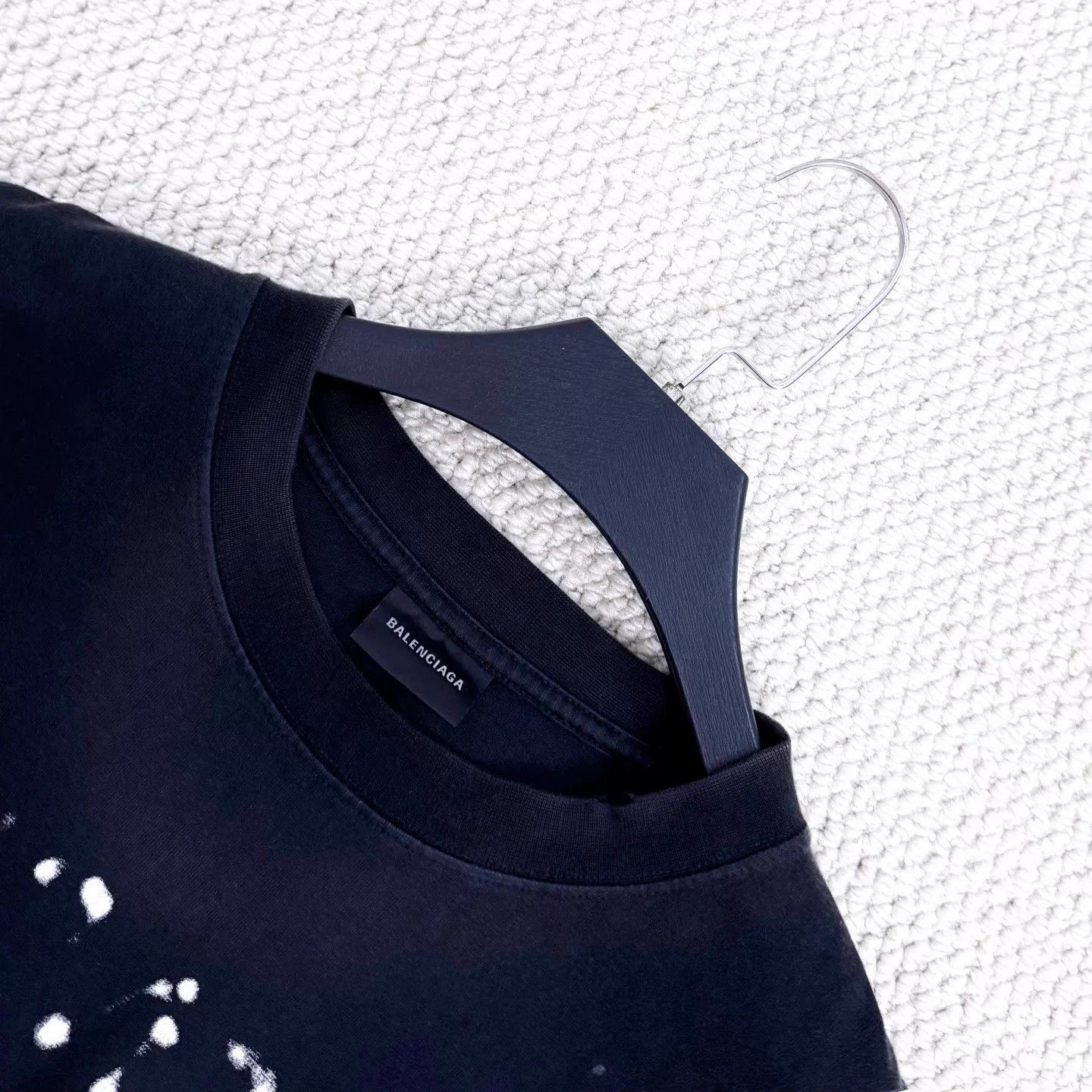 Balenciaga Balenciaga Black Washed Sprayed Faded Logo OS M Tee Size US M / EU 48-50 / 2 - 3 Thumbnail