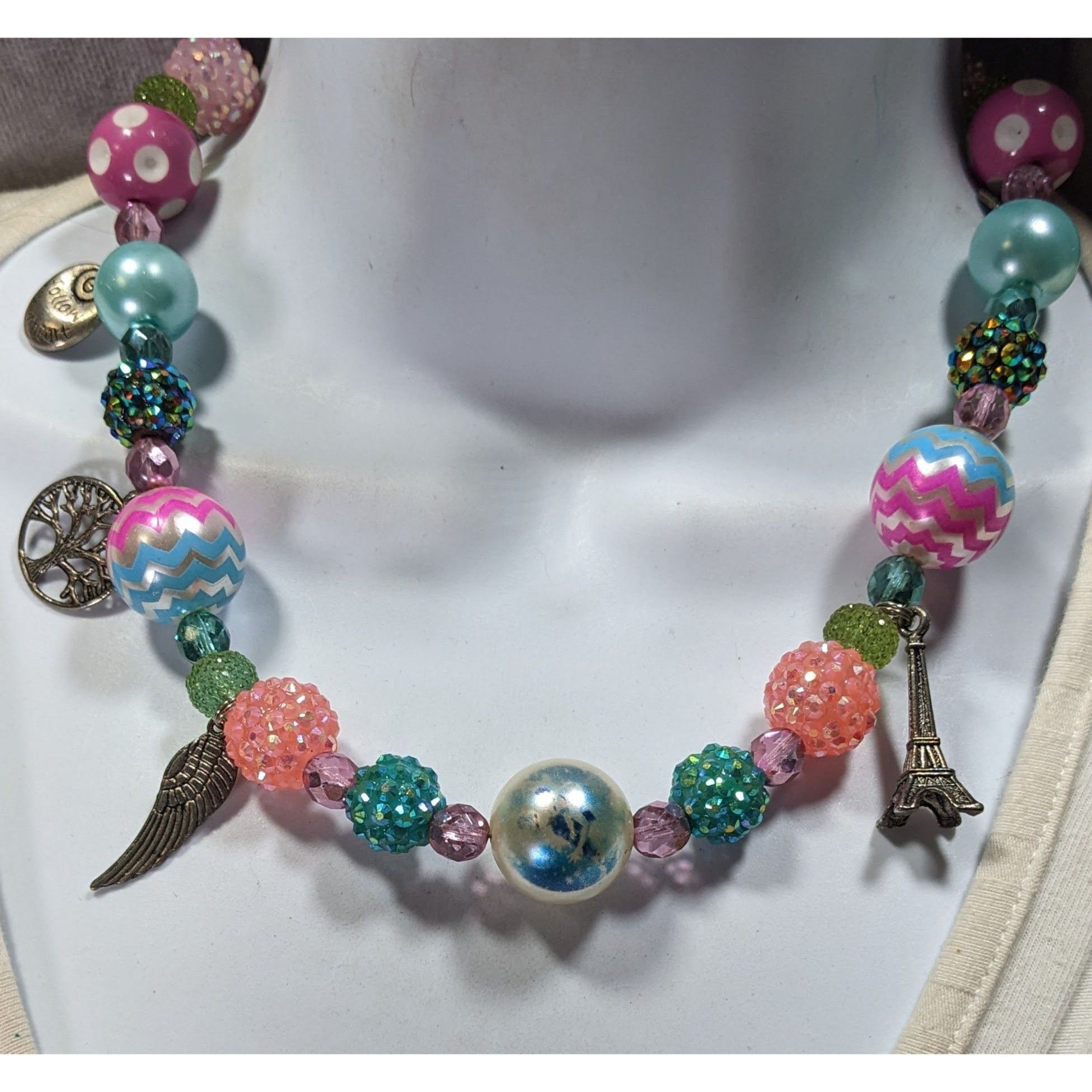 Handmade Candycore Bubblegum Rainbow Necklace With Charms Size ONE SIZE - 5 Thumbnail
