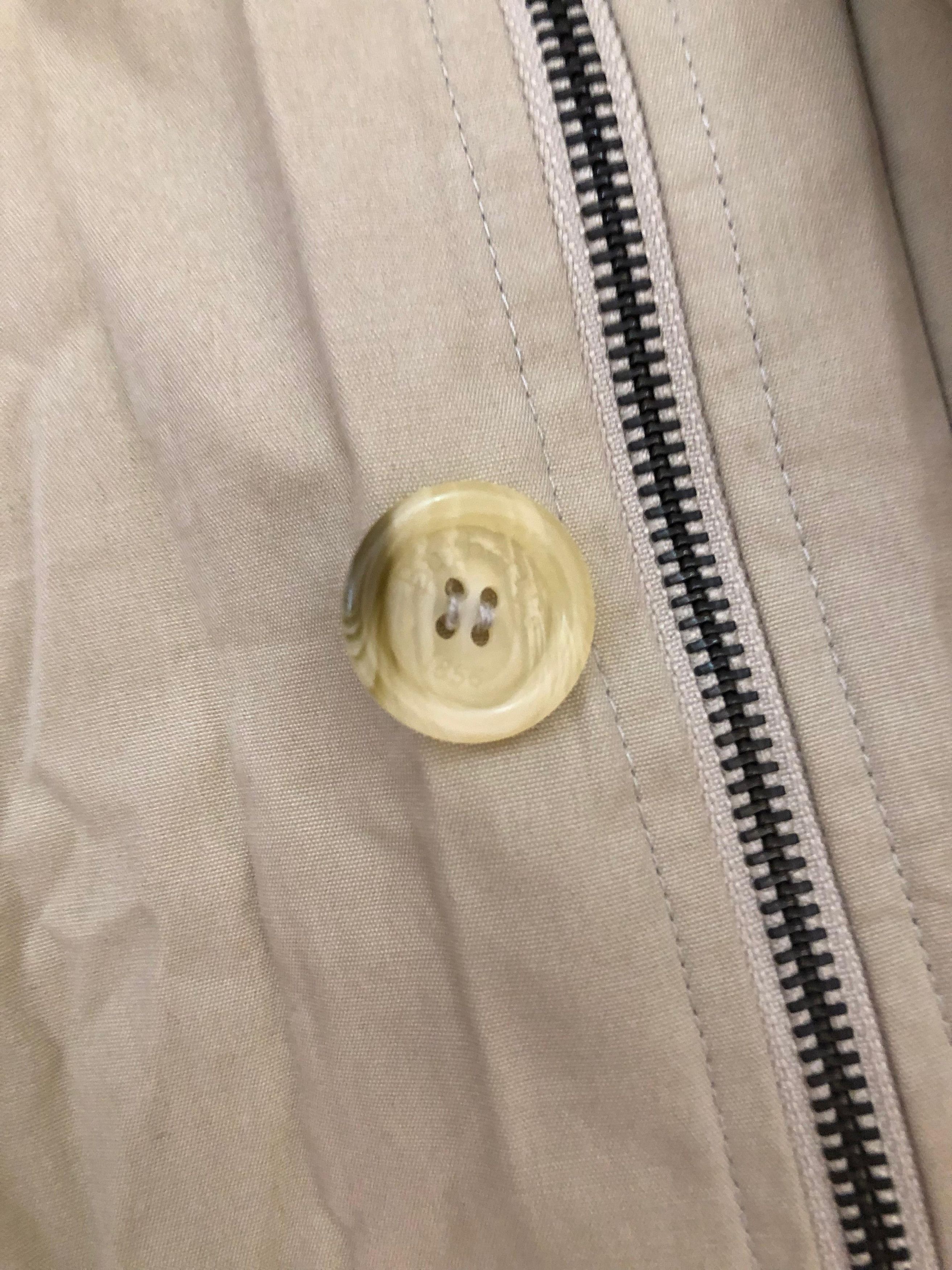 Burberry Vintage Burberry Trench Coat Medium 90s Nova Check Beige Size US L / EU 52-54 / 3 - 5 Thumbnail