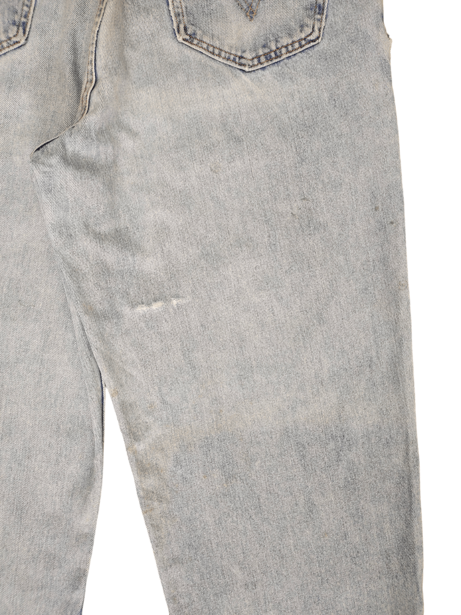 Levi's Vintage Clothing Size 36x30.5 Vintage Levis 560 Light Wash Jeans Distressed Size US 36 / EU 52 - 17 Thumbnail