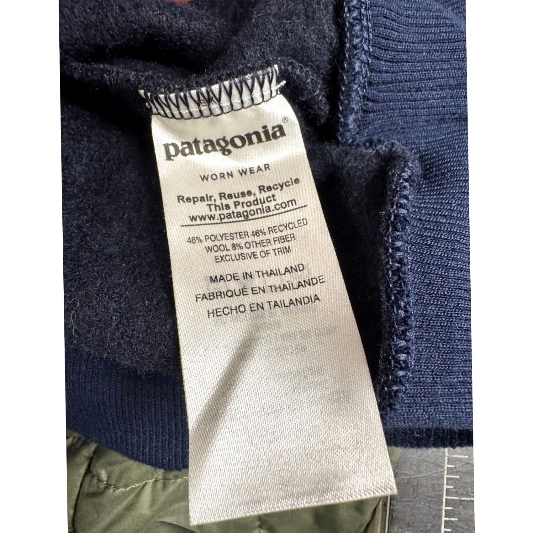 Patagonia Patagonia Women's Navy Blue Woolyester 1/4 Zip Pullover Sweater M Women Shirt - Vintage? Size M / US 6-8 / IT 42-44 - 6 Thumbnail
